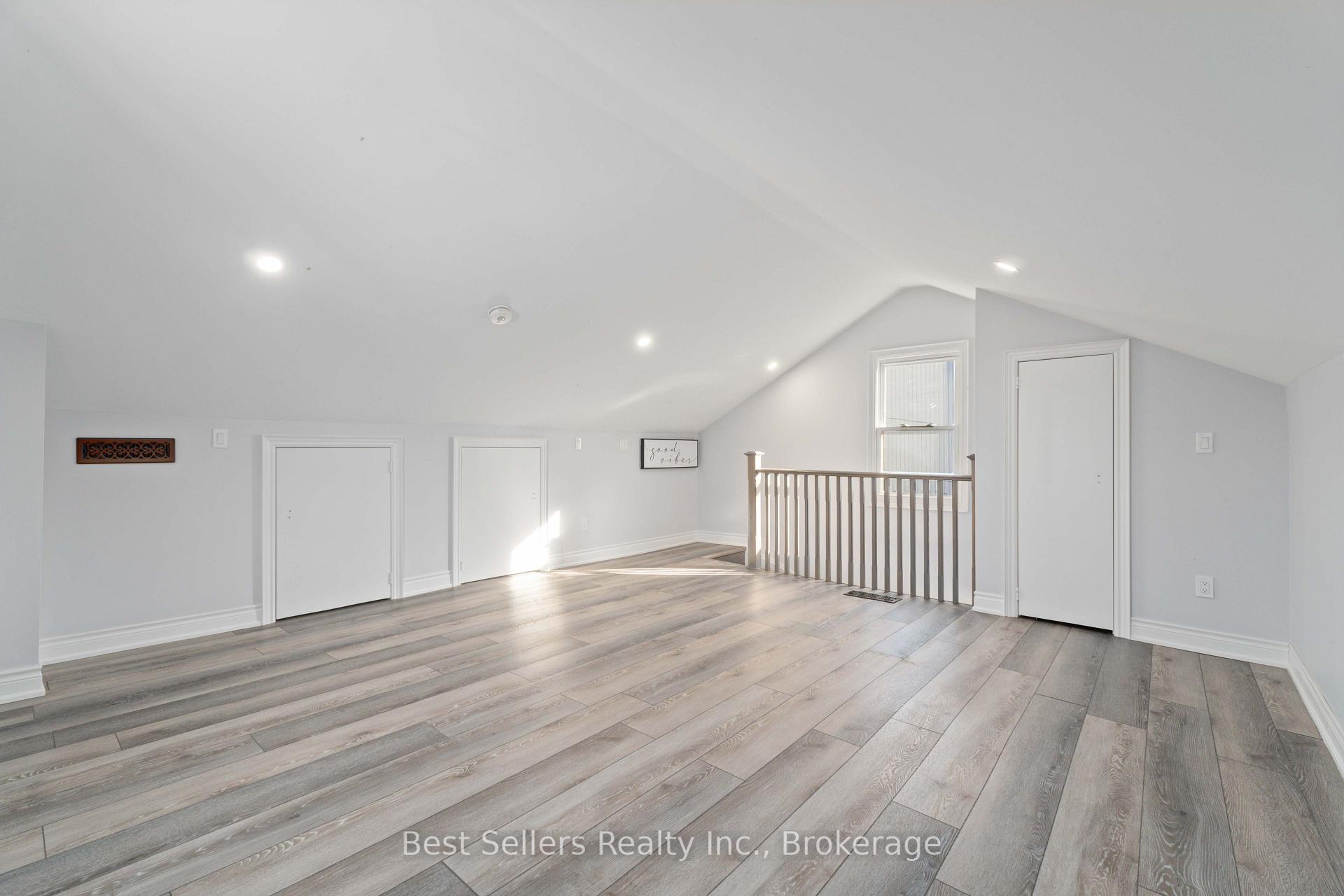 Photo 17 of Unit A, 599 Beach Boulevard, Hamilton, Hamilton Beach — HOMEH