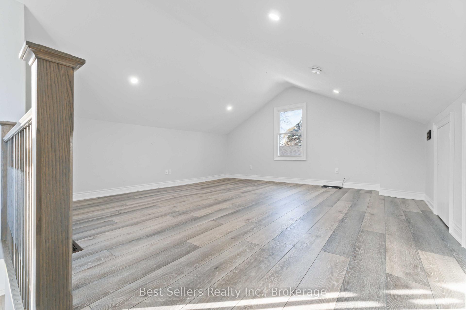 Photo 18 of Unit A, 599 Beach Boulevard, Hamilton, Hamilton Beach — HOMEH