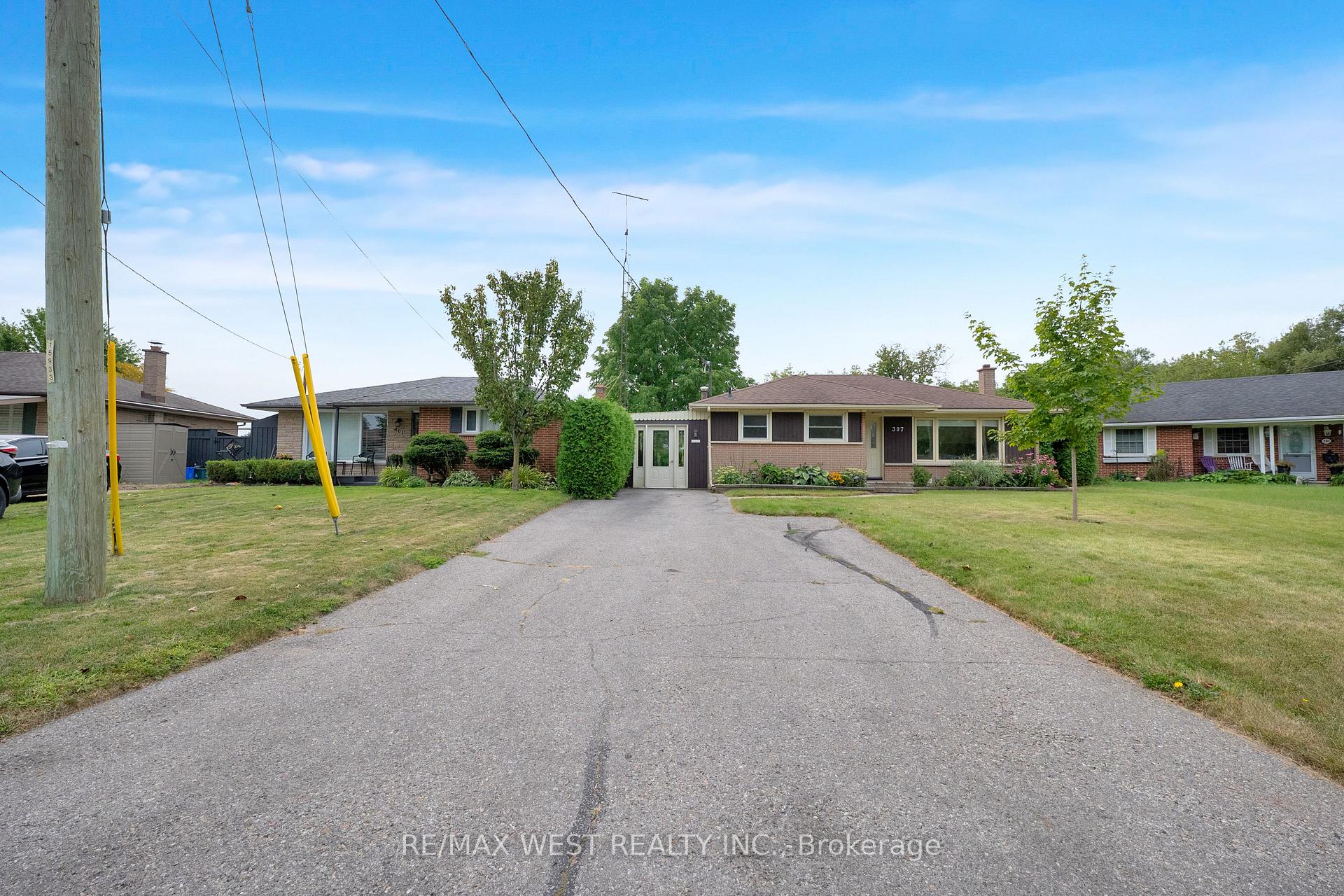 Photo 3 of Unit Main, 397 Brentwood Avenue, Oshawa, O'Neill — HOMEH
