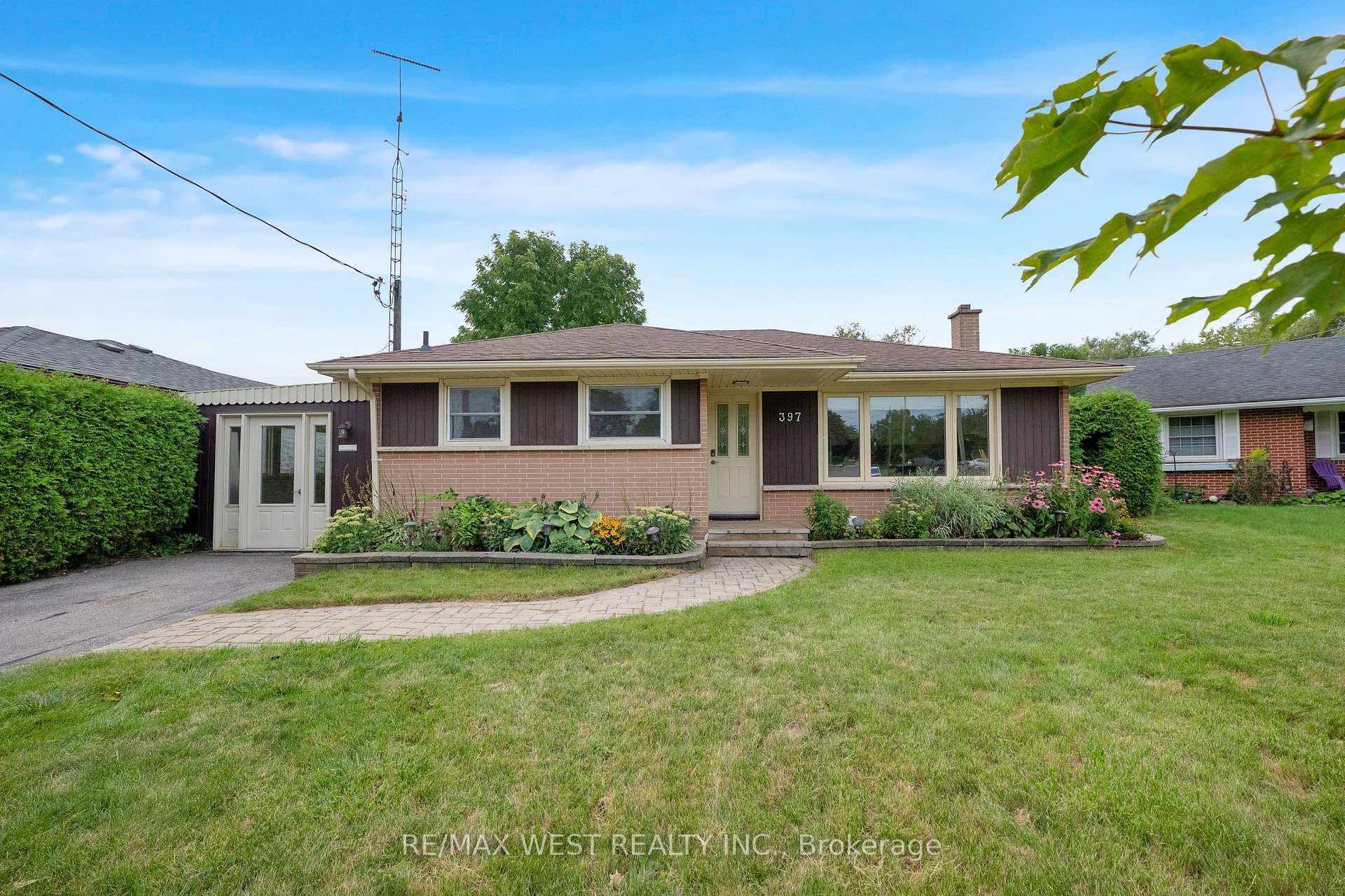 Photo 4 of Unit Main, 397 Brentwood Avenue, Oshawa, O'Neill — HOMEH