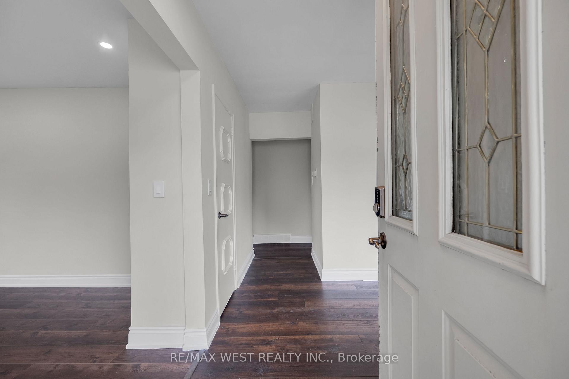 Photo 5 of Unit Main, 397 Brentwood Avenue, Oshawa, O'Neill — HOMEH