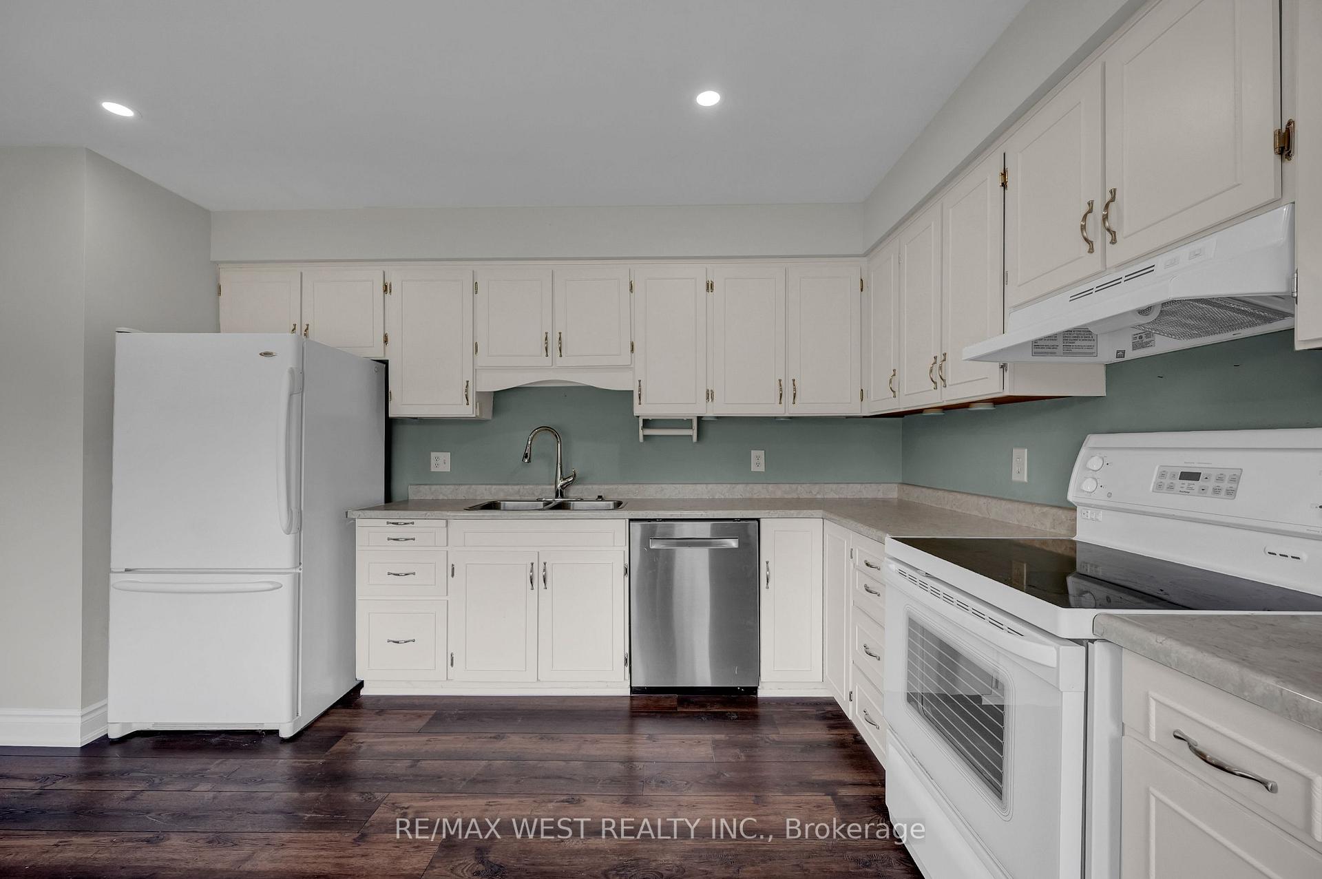 Photo 9 of Unit Main, 397 Brentwood Avenue, Oshawa, O'Neill — HOMEH