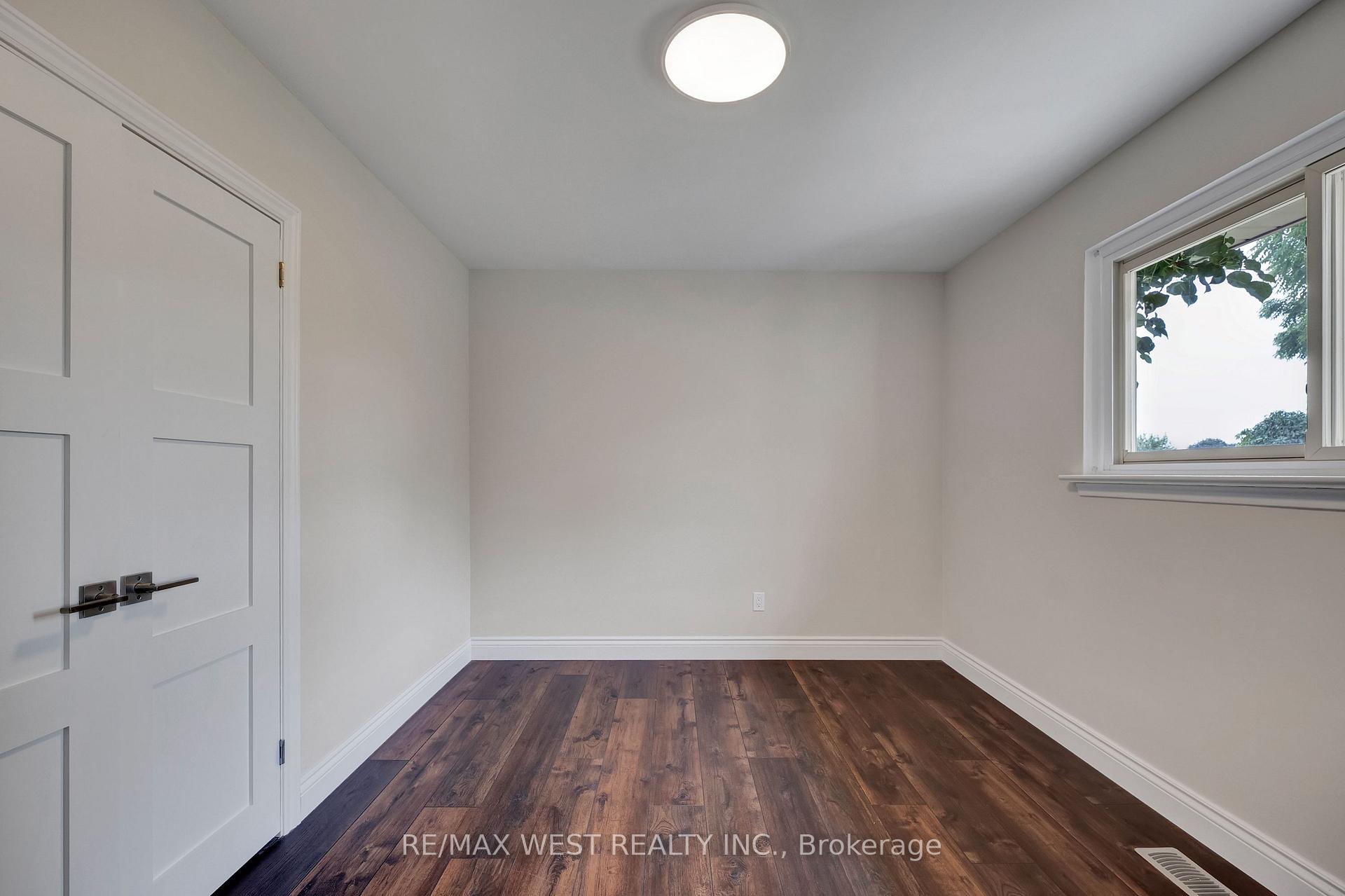 Photo 18 of Unit Main, 397 Brentwood Avenue, Oshawa, O'Neill — HOMEH