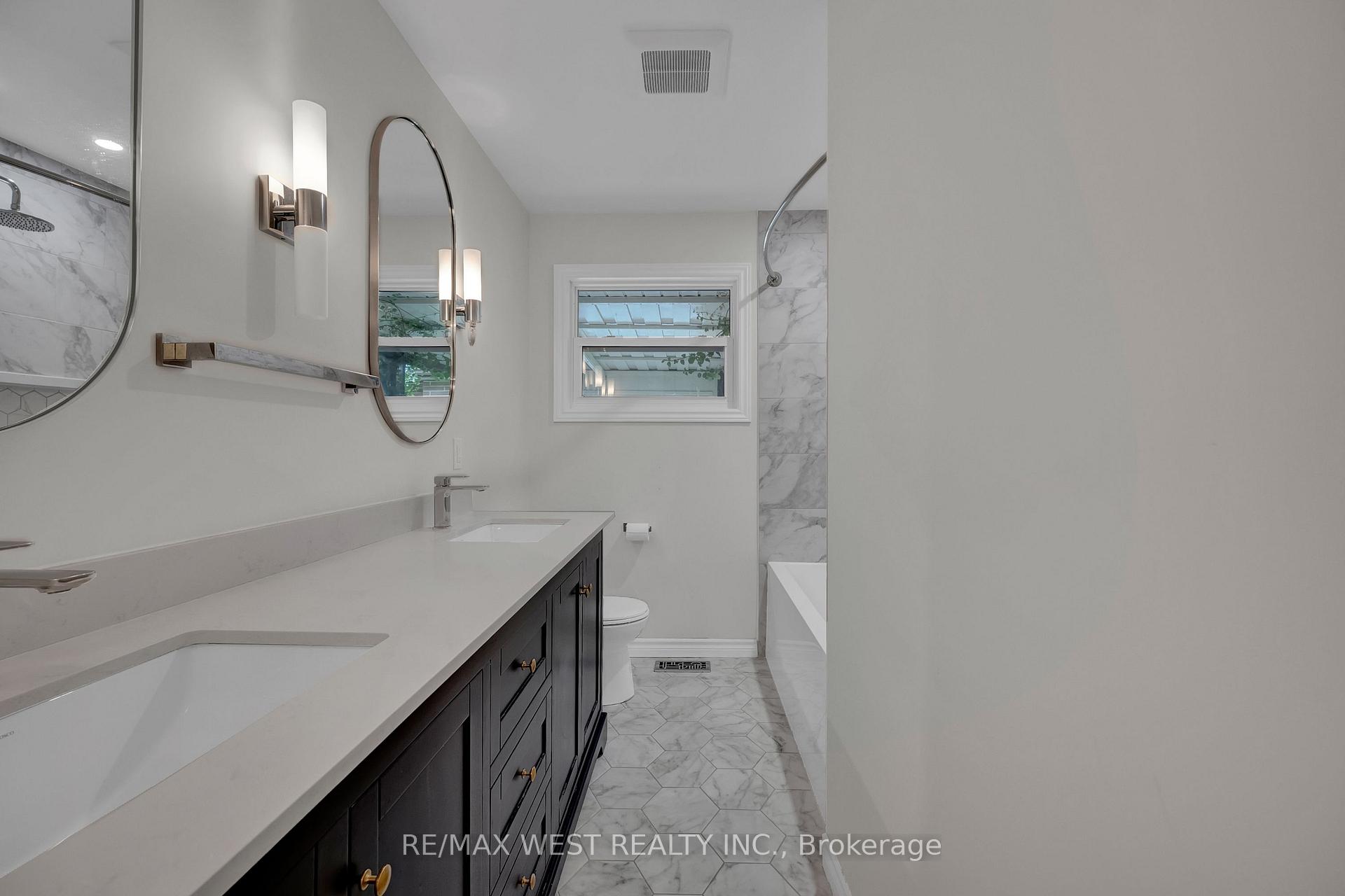 Photo 24 of Unit Main, 397 Brentwood Avenue, Oshawa, O'Neill — HOMEH