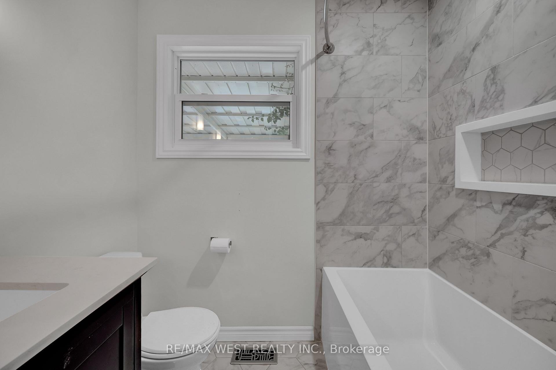 Photo 25 of Unit Main, 397 Brentwood Avenue, Oshawa, O'Neill — HOMEH