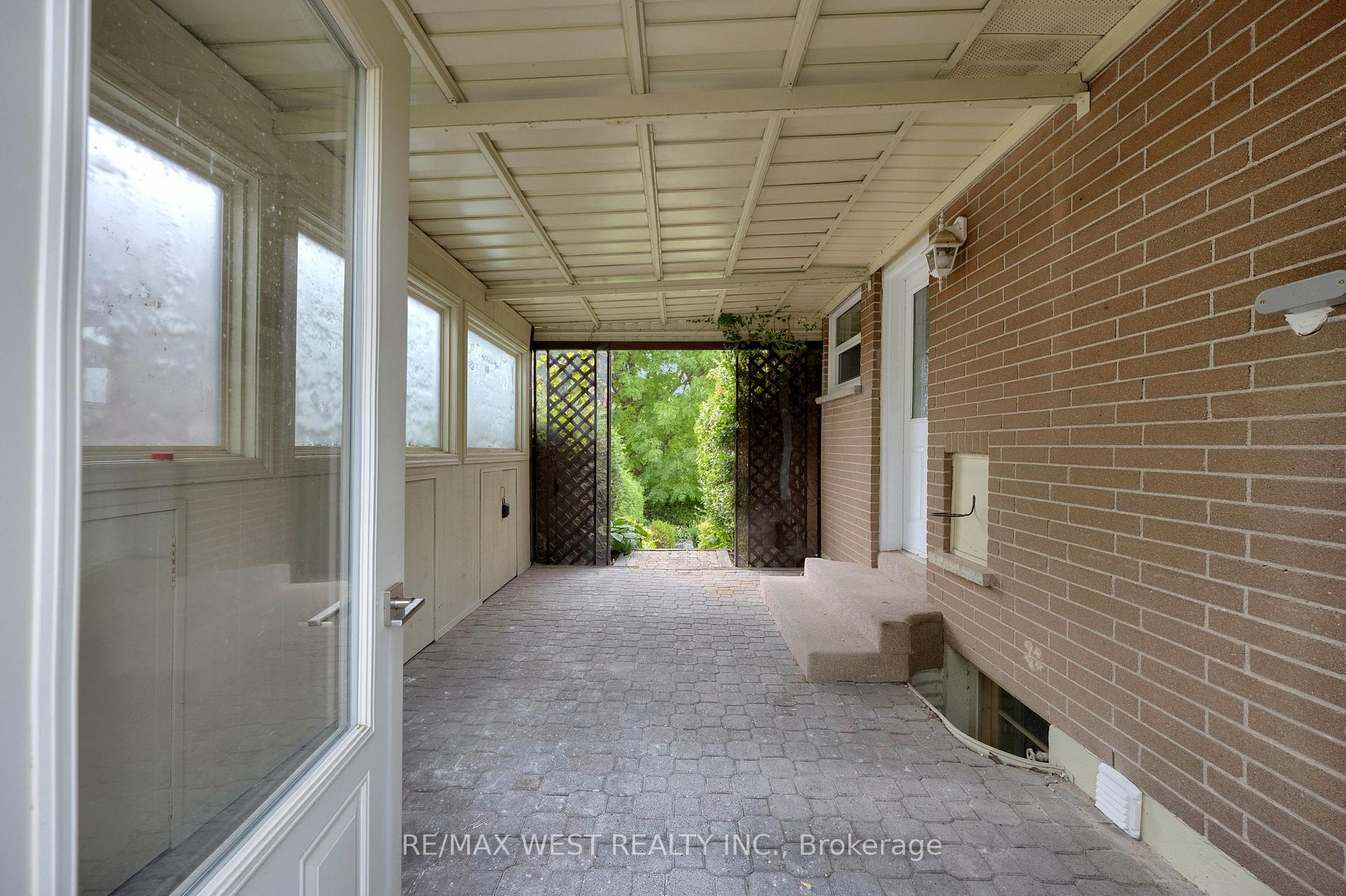 Photo 27 of Unit Main, 397 Brentwood Avenue, Oshawa, O'Neill — HOMEH