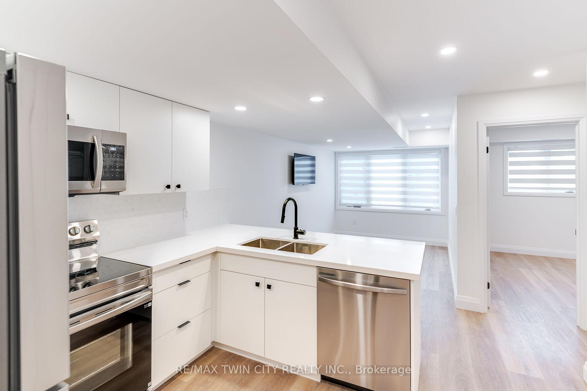 Photo 9 of Unit 3, 825 Stirling Avenue S, Kitchener, Meinzinger — HOMEH