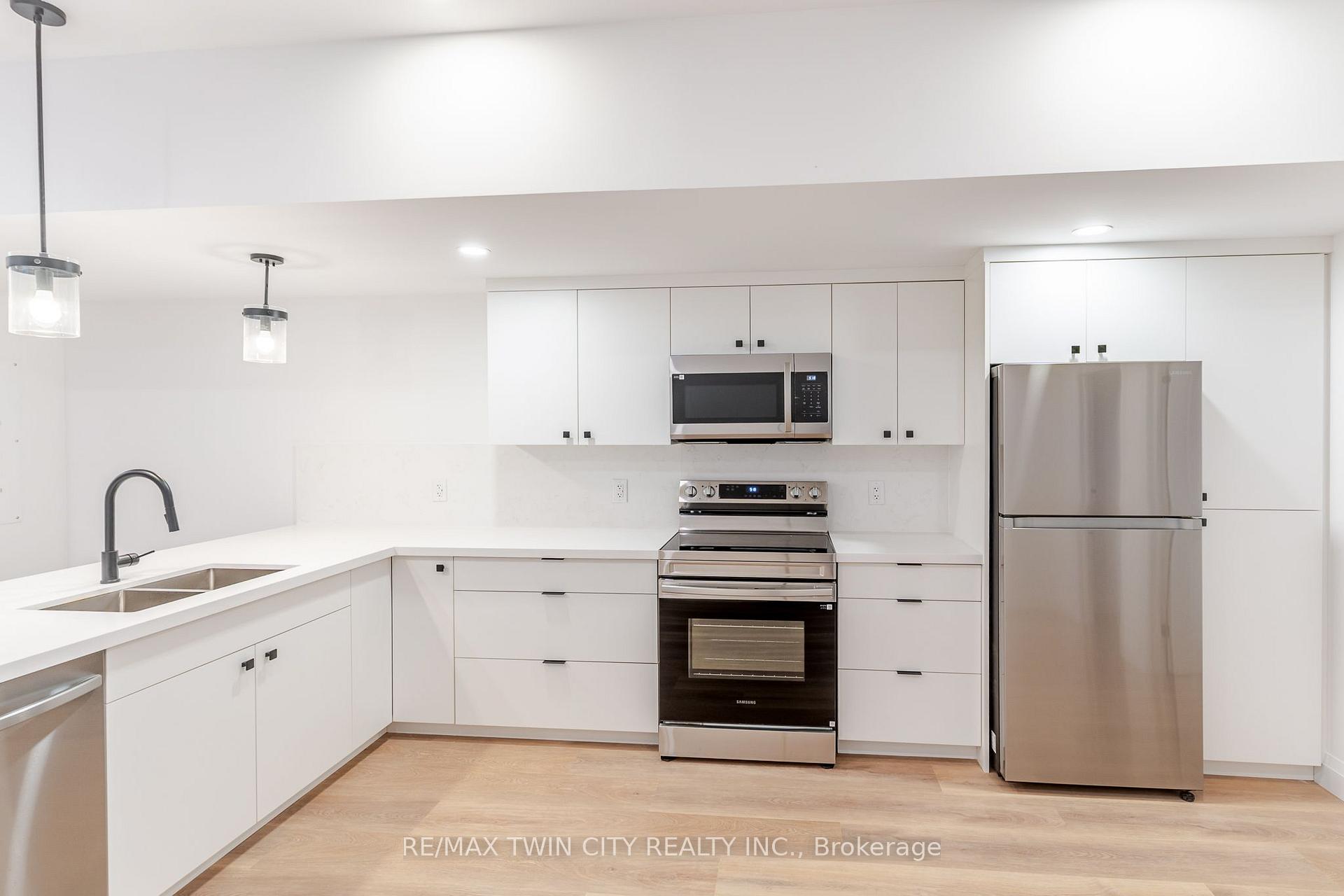 Photo 5 of Unit 4, 825 Stirling Avenue S, Kitchener, Meinzinger — HOMEH