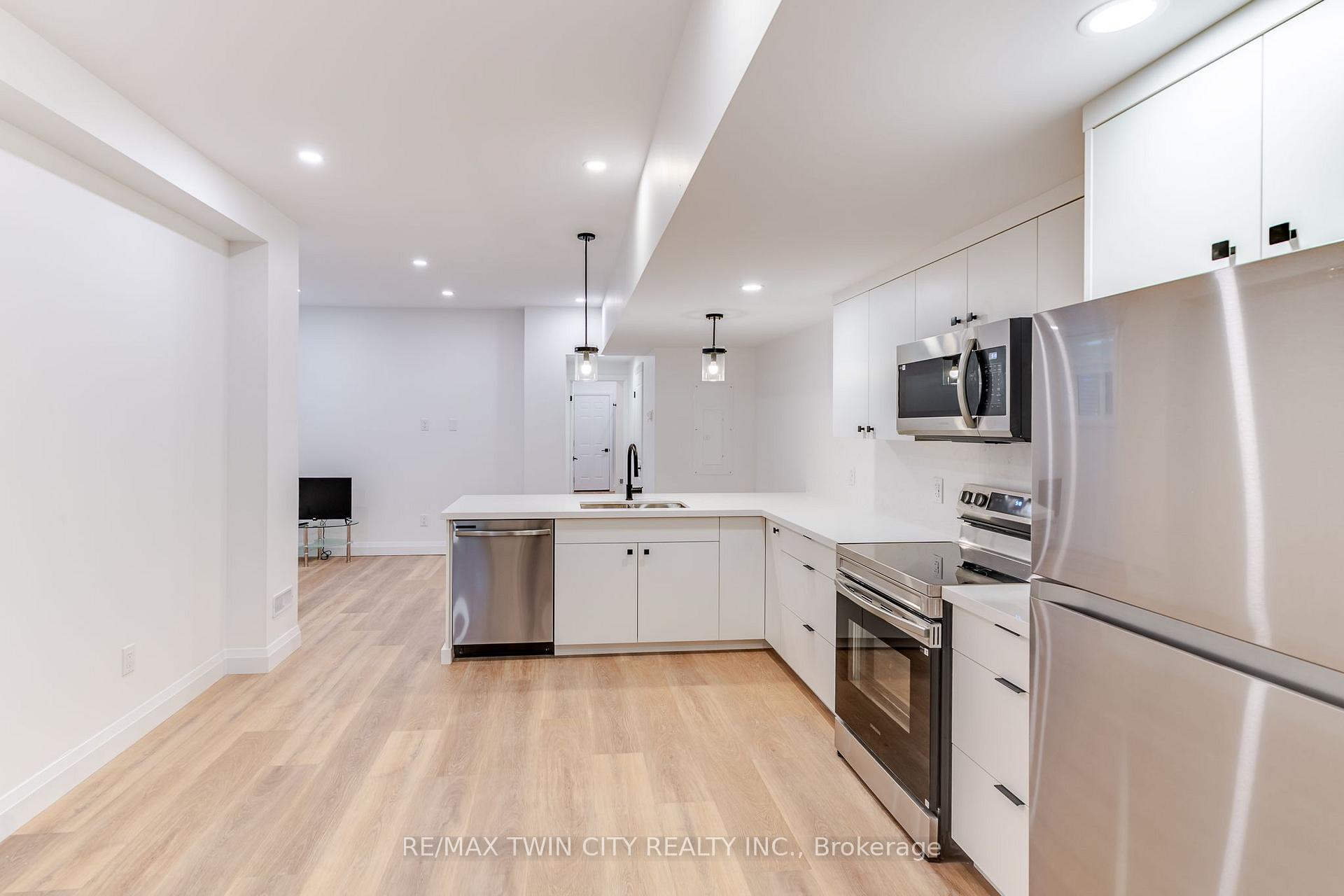 Photo 7 of Unit 4, 825 Stirling Avenue S, Kitchener, Meinzinger — HOMEH