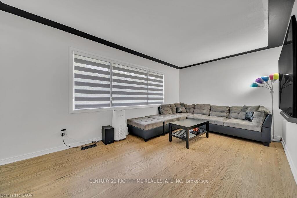 Photo 6 of 267 Erb Street E, Waterloo, Fairfield — HOMEH