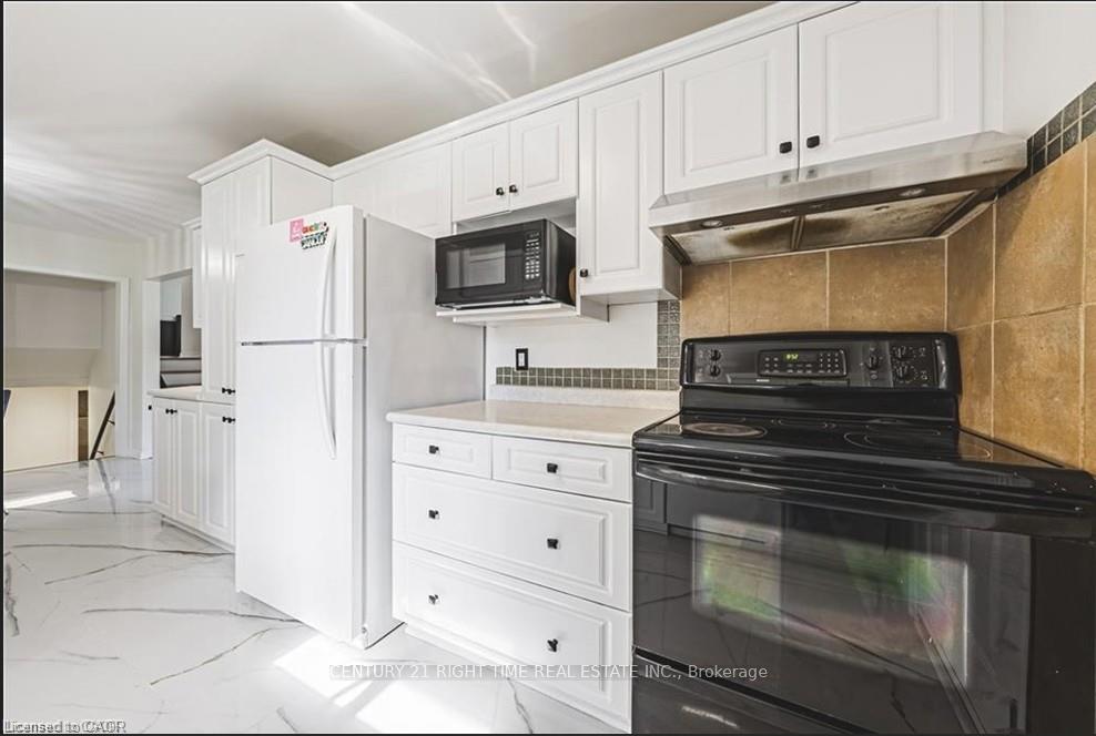 Photo 16 of 267 Erb Street E, Waterloo, Fairfield — HOMEH