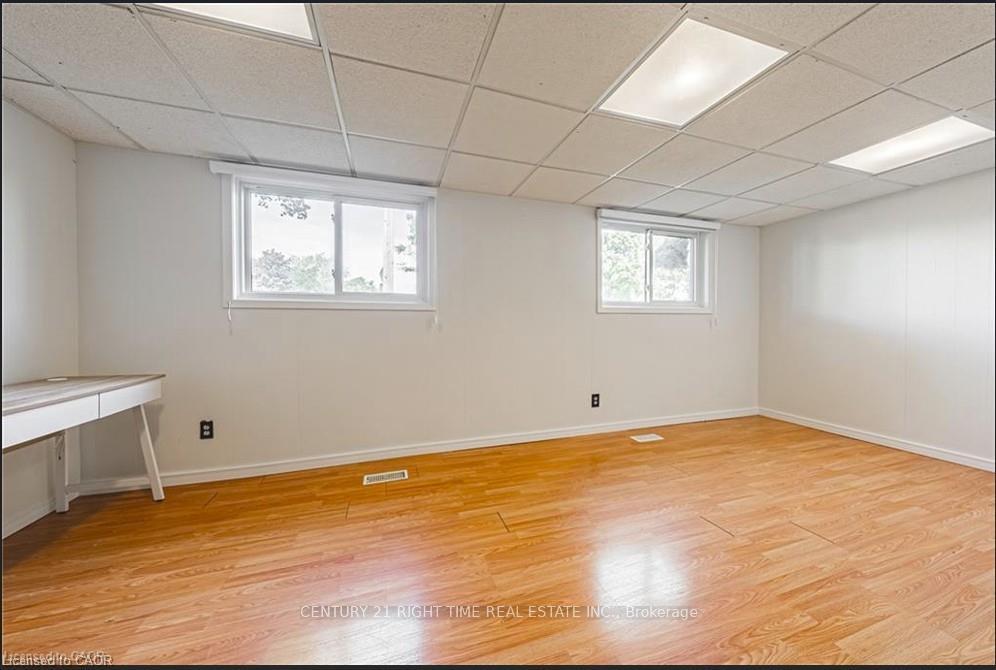 Photo 22 of 267 Erb Street E, Waterloo, Fairfield — HOMEH