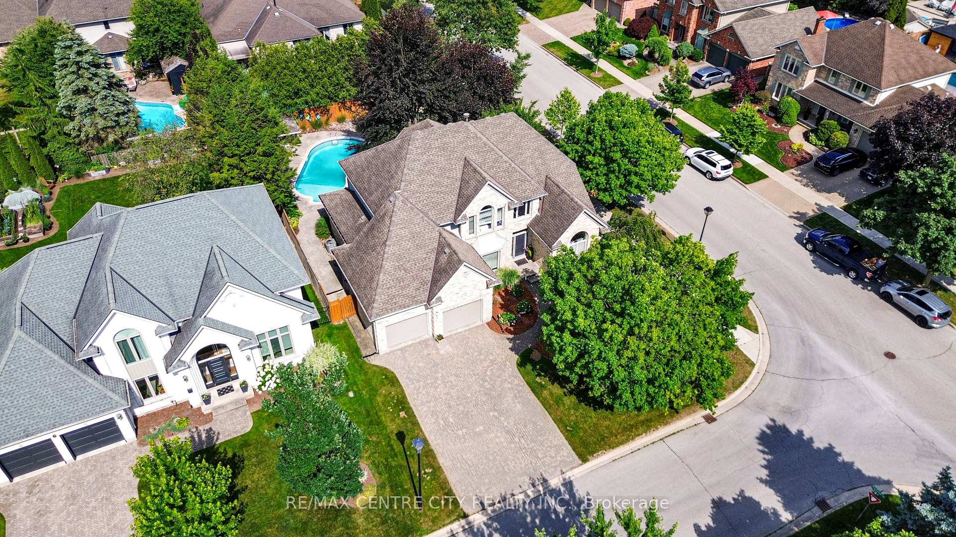 Front of 2 Havenwood Way
