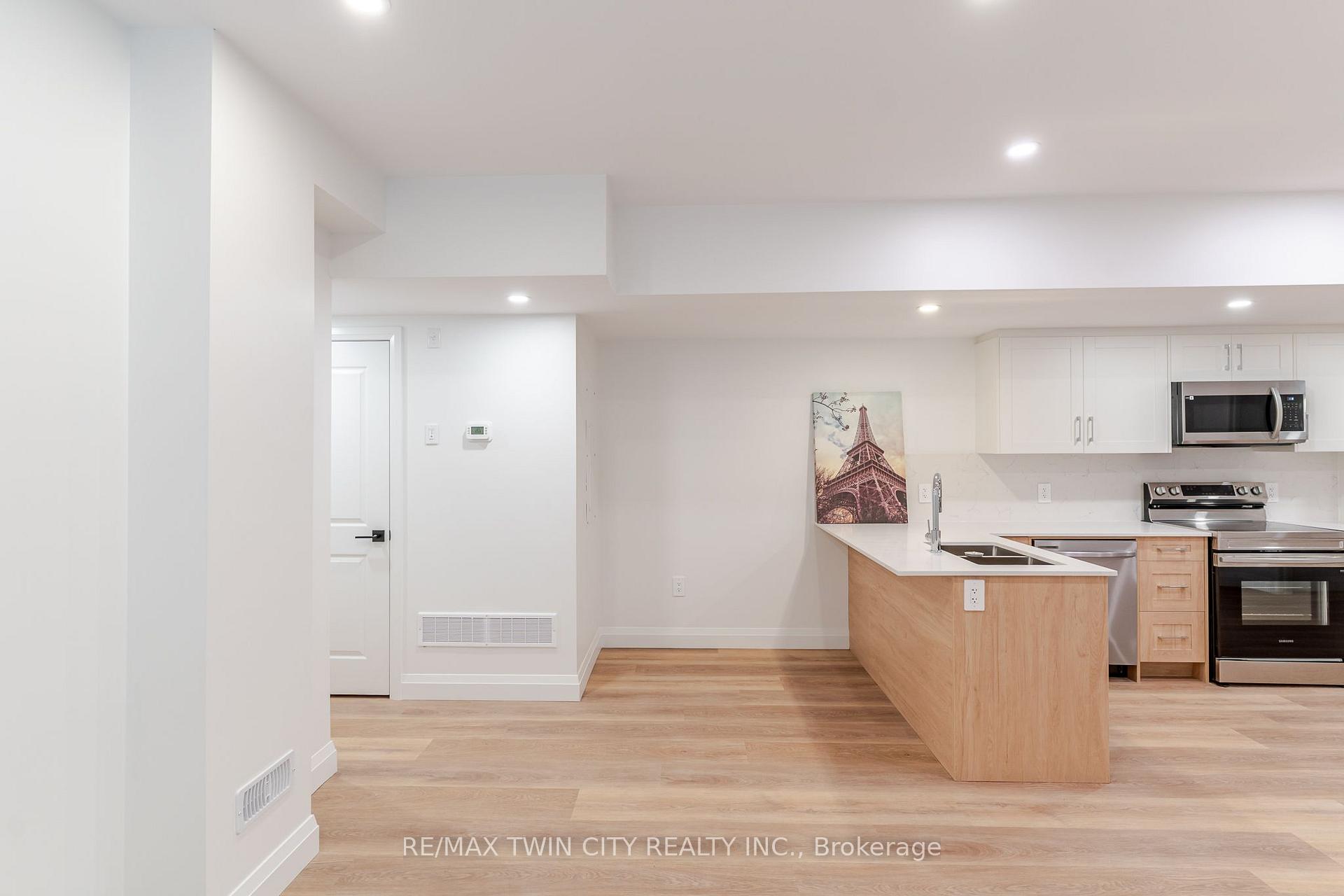 Photo 3 of Unit 4, 220 Heiman Street, Kitchener, Southdale — HOMEH