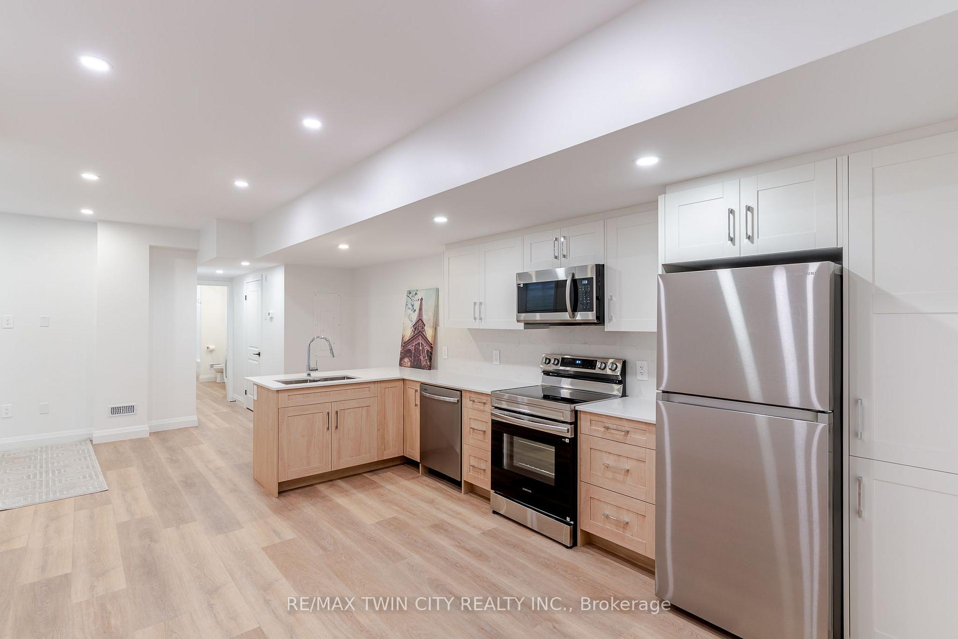 Photo 6 of Unit 4, 220 Heiman Street, Kitchener, Southdale — HOMEH