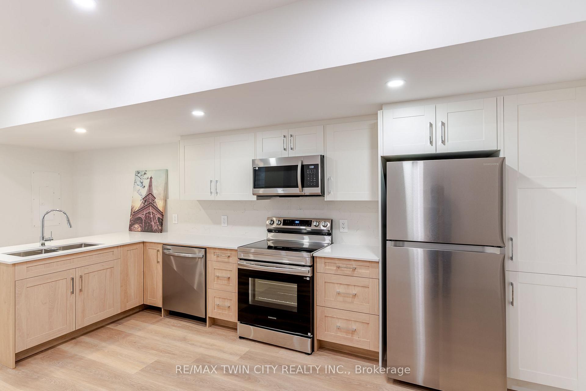 Photo 7 of Unit 4, 220 Heiman Street, Kitchener, Southdale — HOMEH