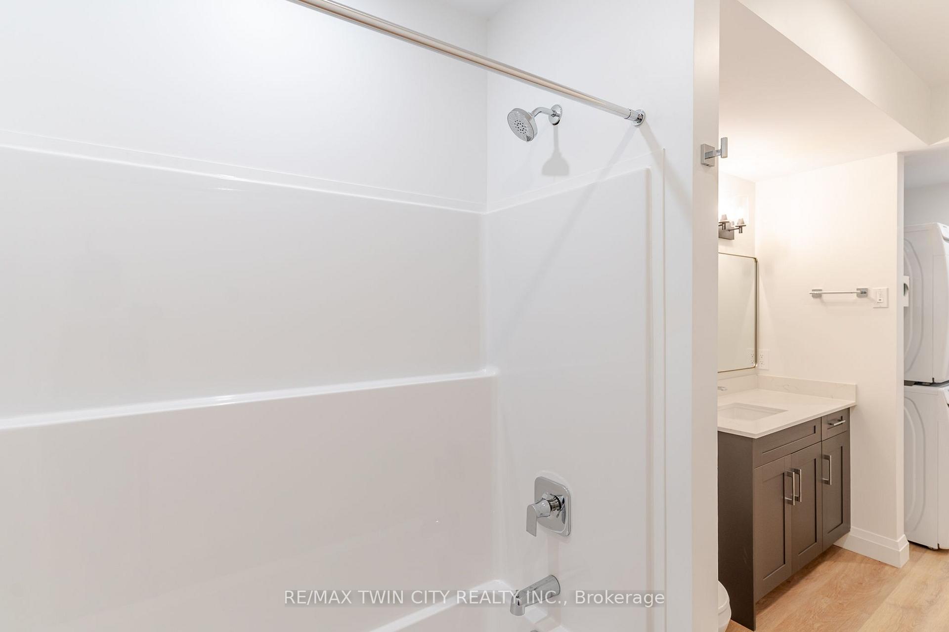 Photo 14 of Unit 4, 220 Heiman Street, Kitchener, Southdale — HOMEH
