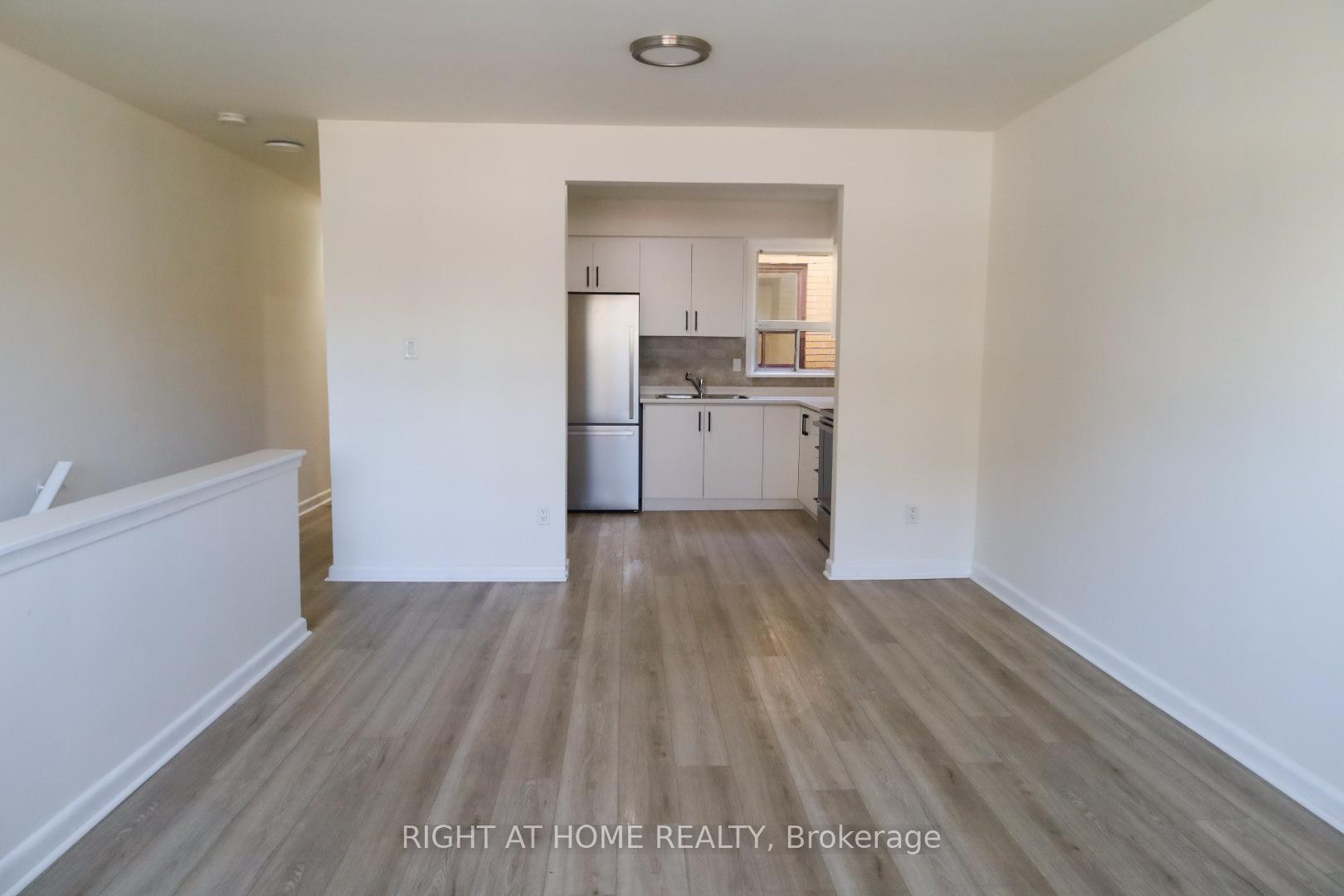 Photo 5 of 553 Rogers Road, Toronto, Keelesdale-Eglinton West — HOMEH