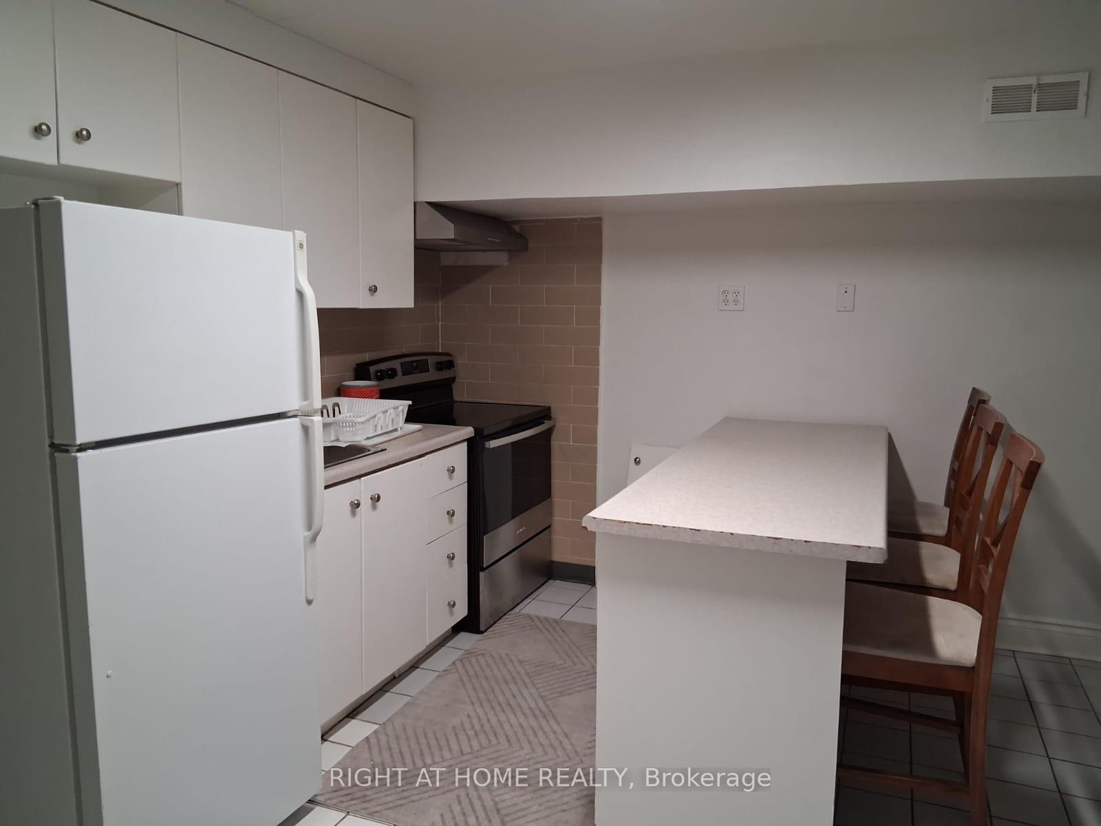 Photo 9 of 553 Rogers Road, Toronto, Keelesdale-Eglinton West — HOMEH