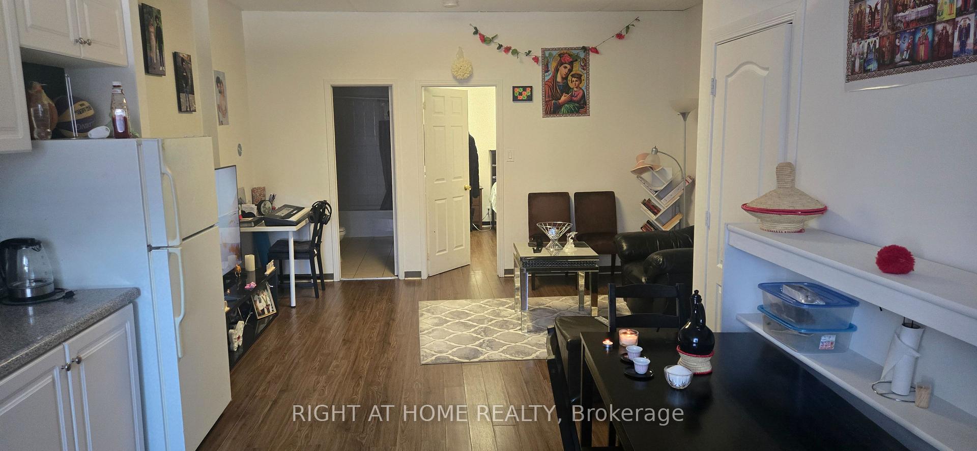 Photo 21 of 553 Rogers Road, Toronto, Keelesdale-Eglinton West — HOMEH