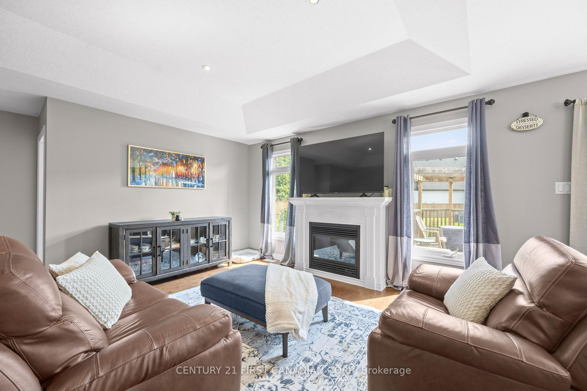 Photo 9 of 131 Deborah Drive, Strathroy-Caradoc, NE — HOMEH