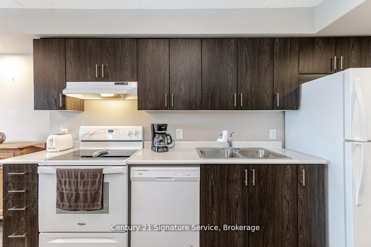Photo 11 of Unit 911, 716 Main Street E, Milton, Timberlea — HOMEH