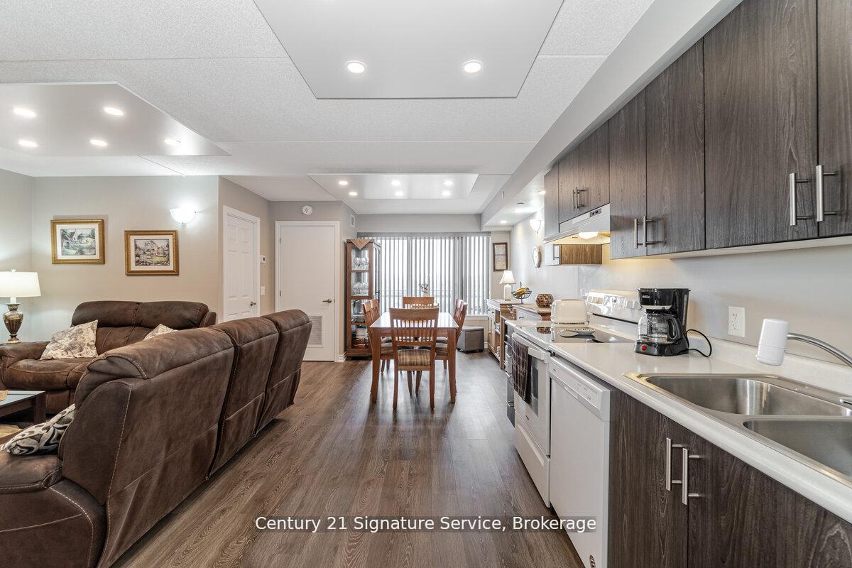 Photo 12 of Unit 911, 716 Main Street E, Milton, Timberlea — HOMEH