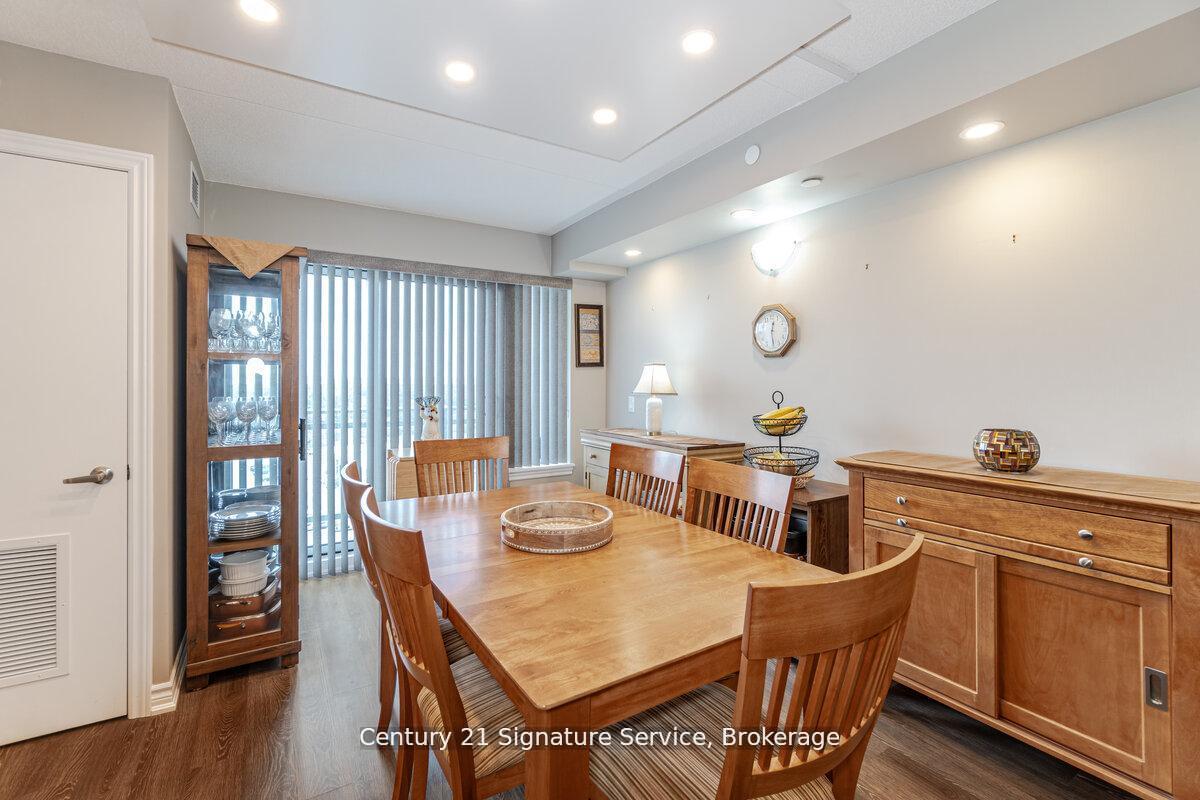 Photo 14 of Unit 911, 716 Main Street E, Milton, Timberlea — HOMEH