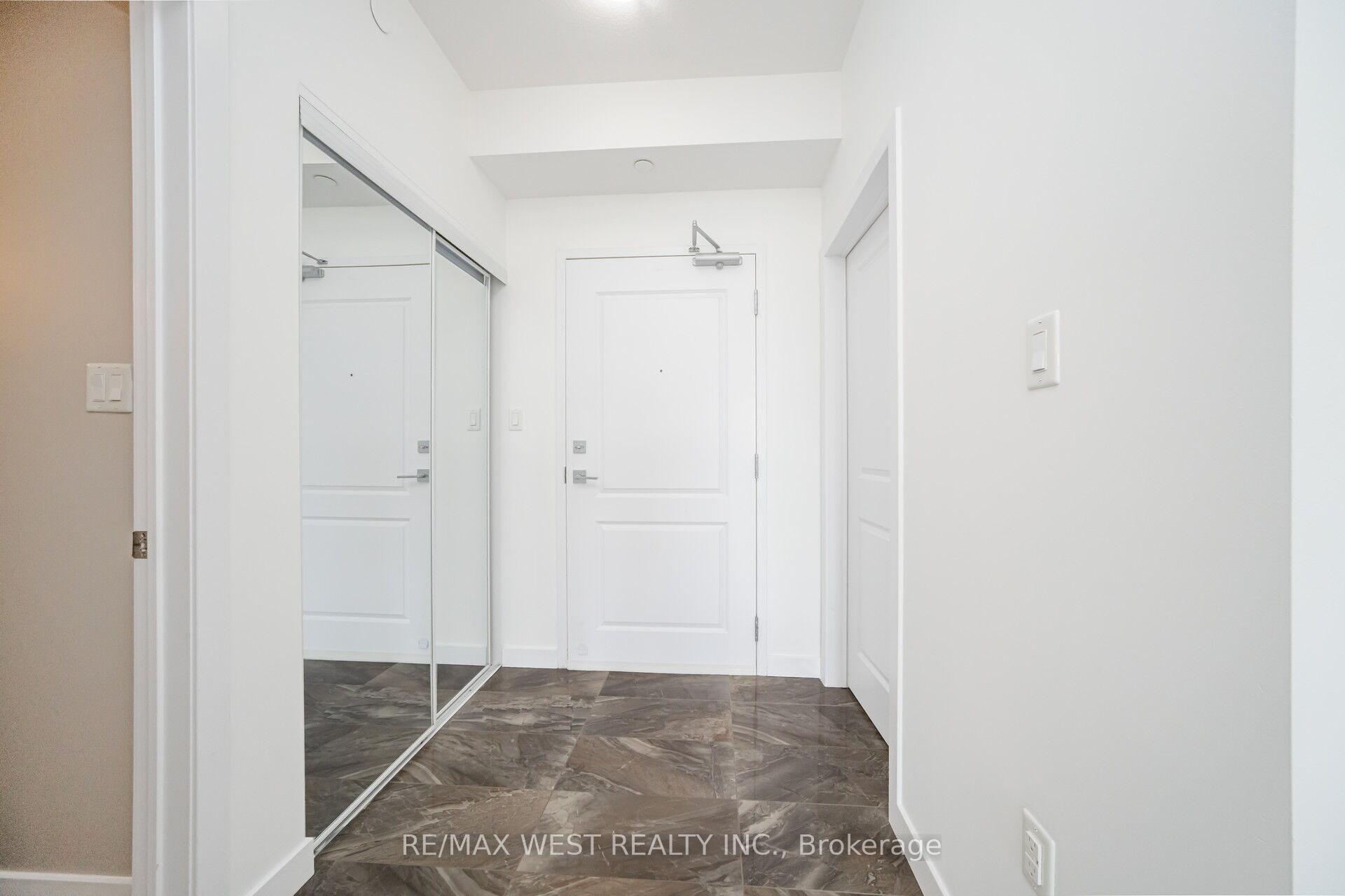 Photo 14 of Unit 131, 101 Shoreview Place, Hamilton, Stoney Creek — HOMEH