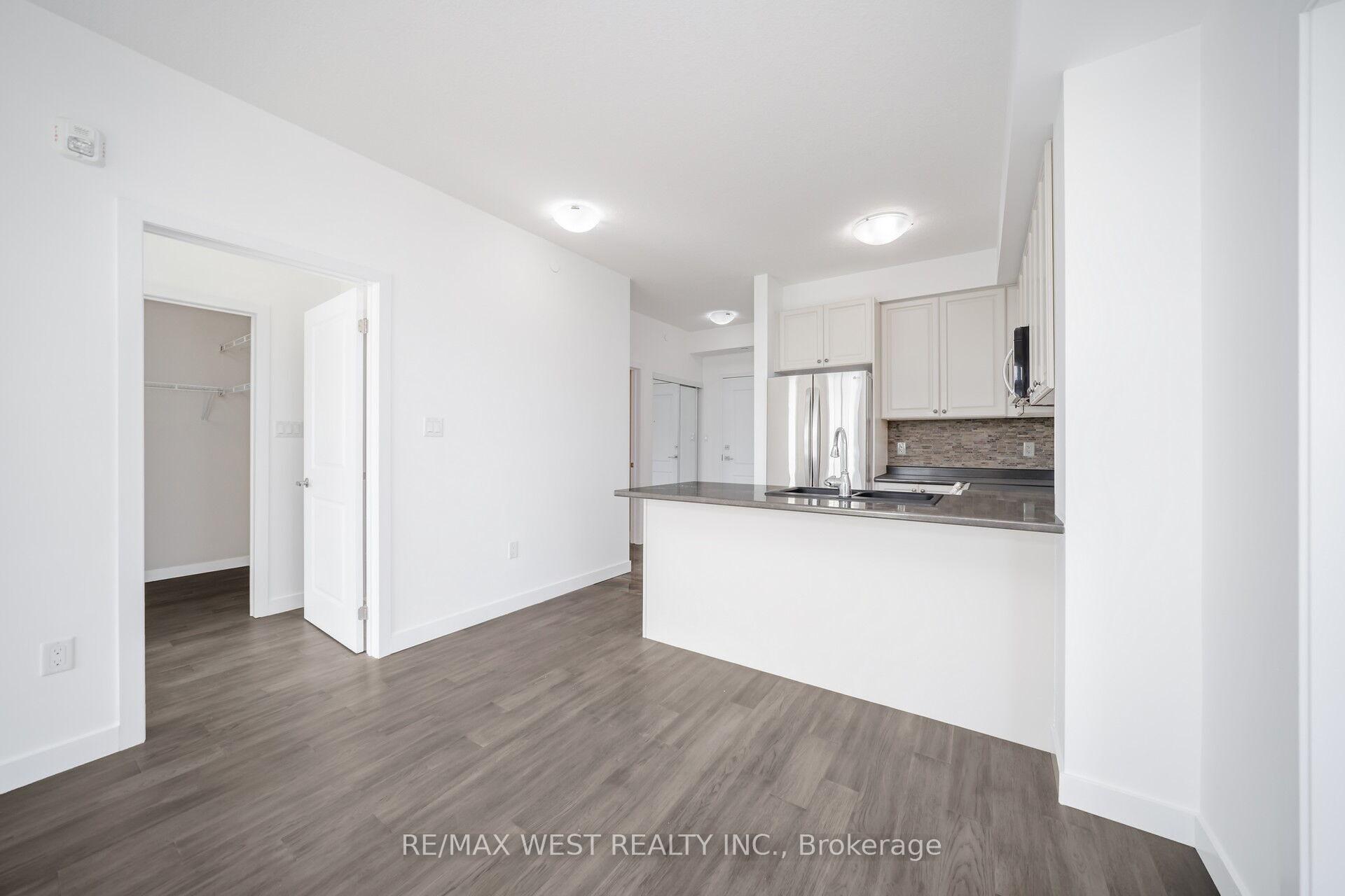 Photo 23 of Unit 131, 101 Shoreview Place, Hamilton, Stoney Creek — HOMEH