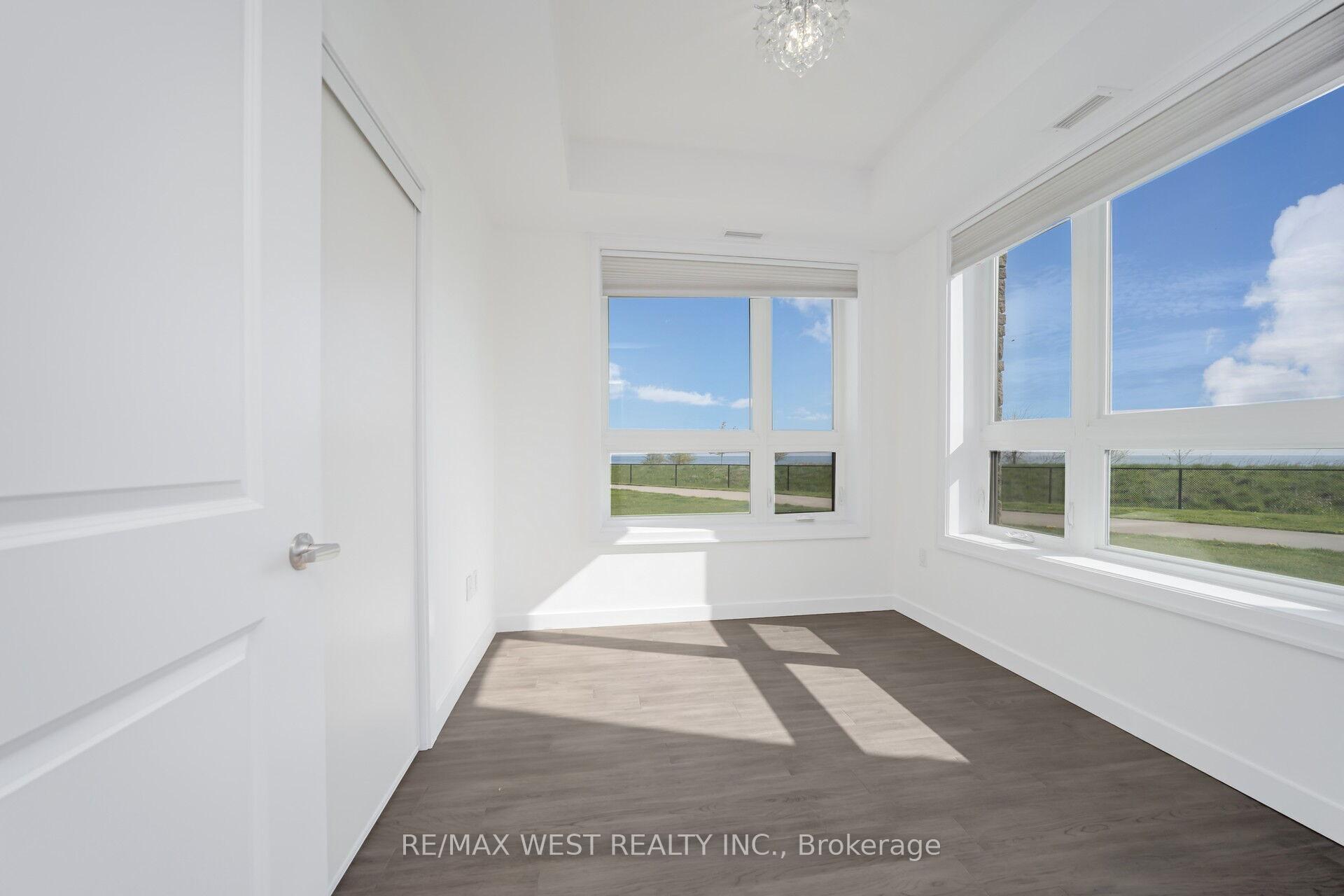 Photo 30 of Unit 131, 101 Shoreview Place, Hamilton, Stoney Creek — HOMEH