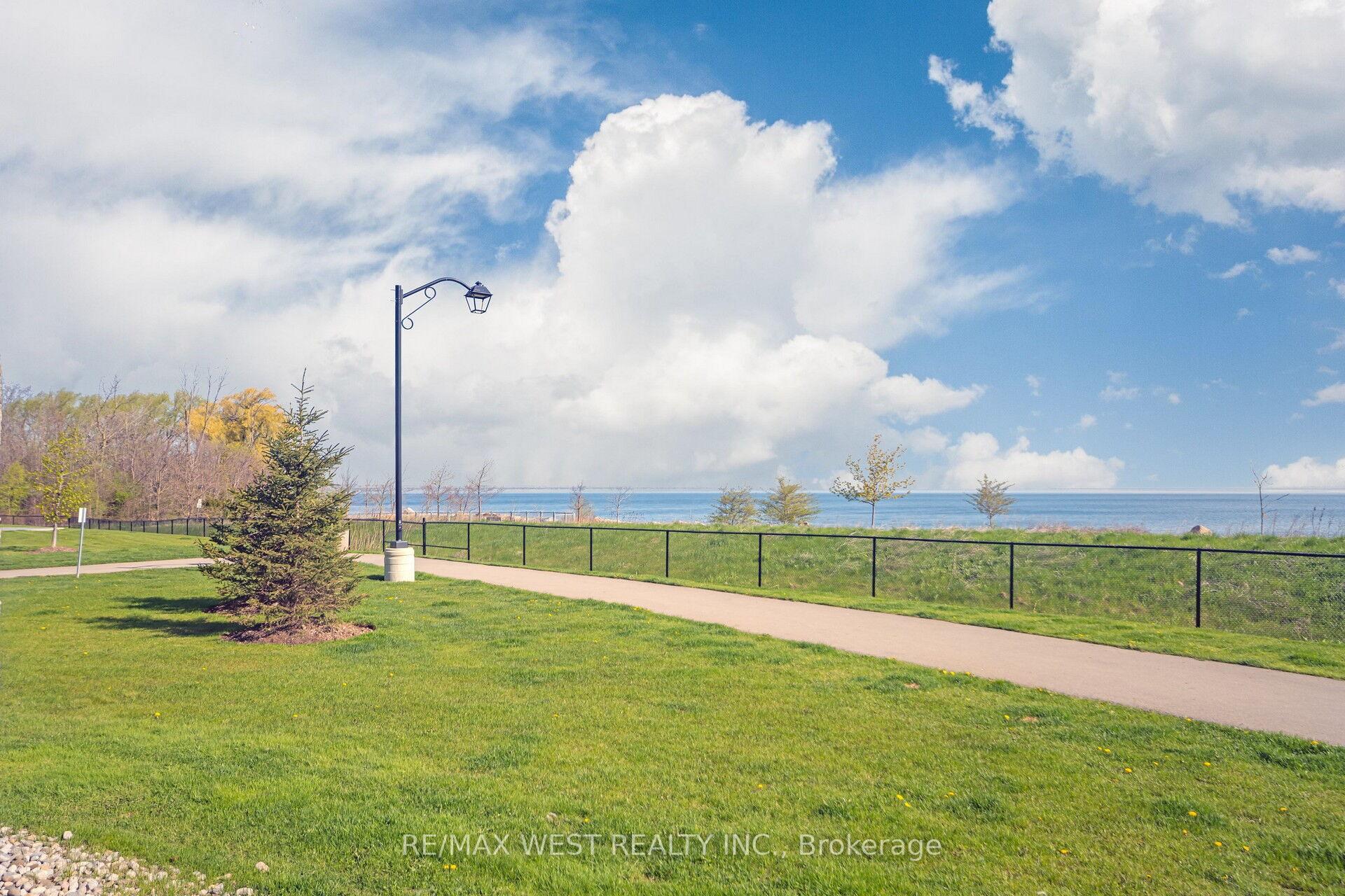 Photo 34 of Unit 131, 101 Shoreview Place, Hamilton, Stoney Creek — HOMEH