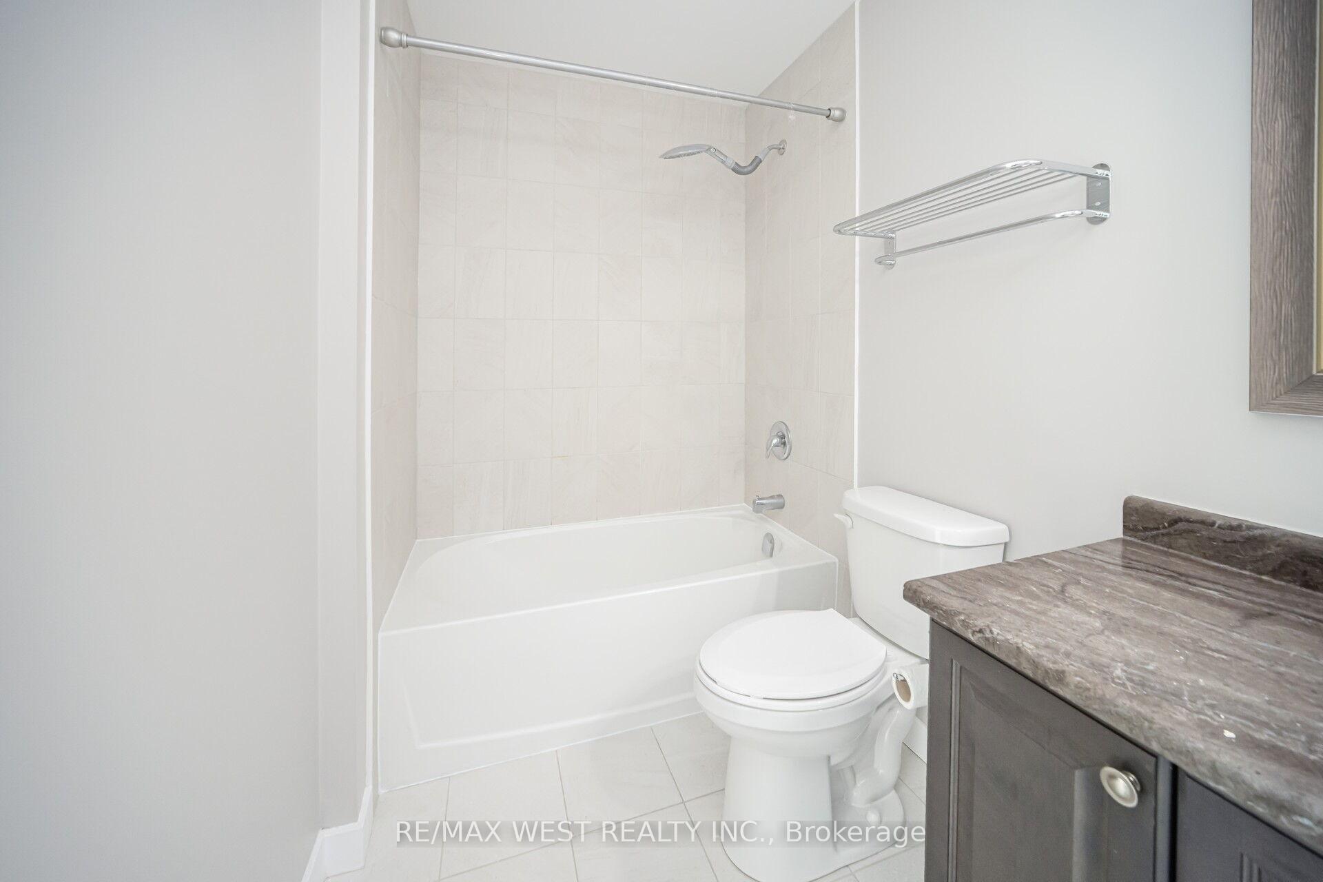 Photo 43 of Unit 131, 101 Shoreview Place, Hamilton, Stoney Creek — HOMEH