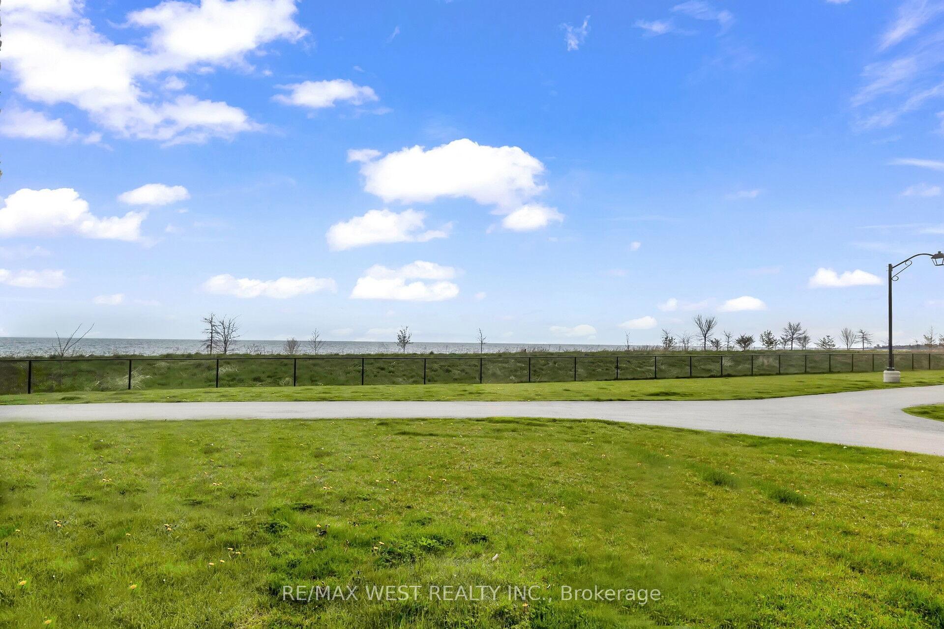 Photo 45 of Unit 131, 101 Shoreview Place, Hamilton, Stoney Creek — HOMEH