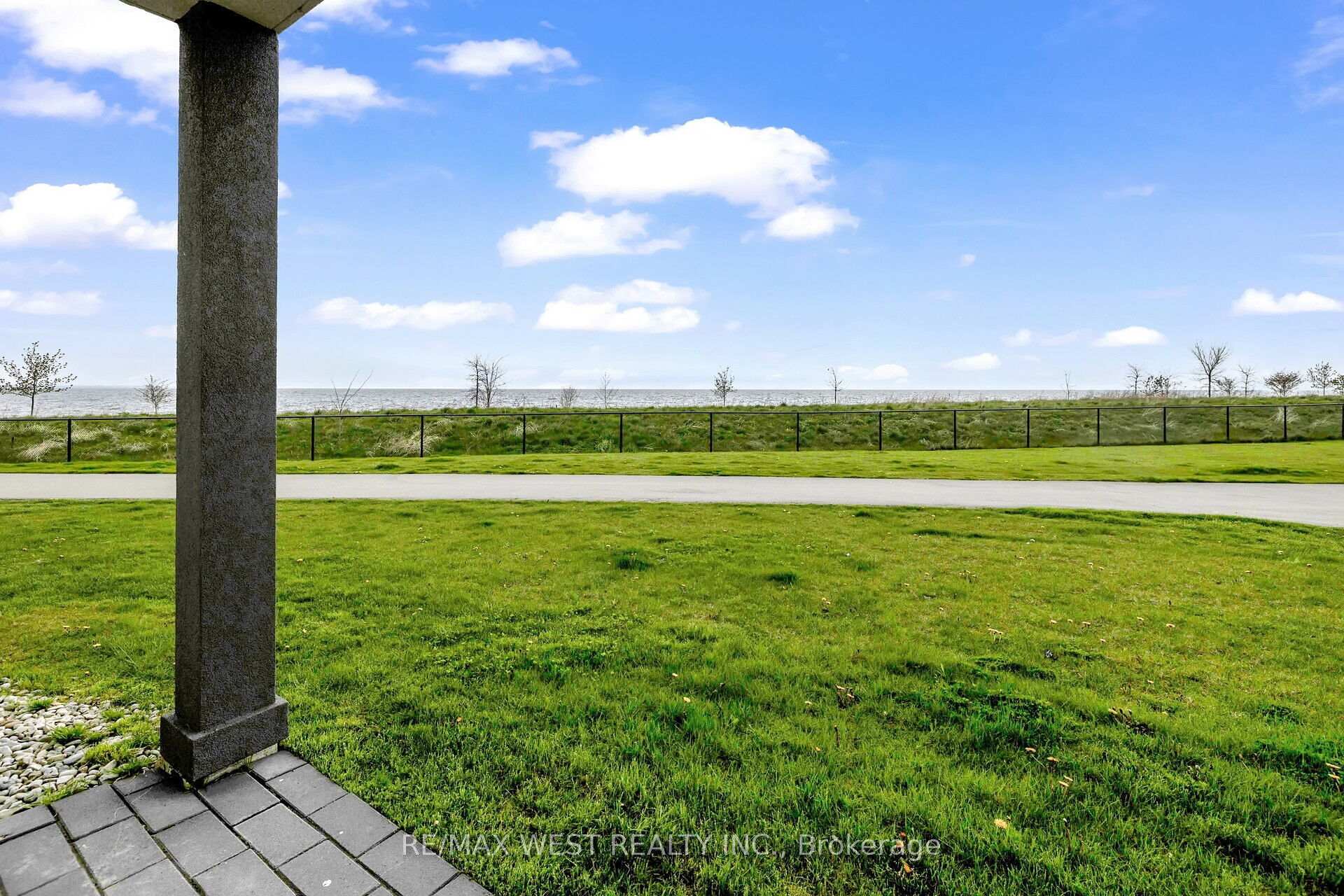 Photo 47 of Unit 131, 101 Shoreview Place, Hamilton, Stoney Creek — HOMEH