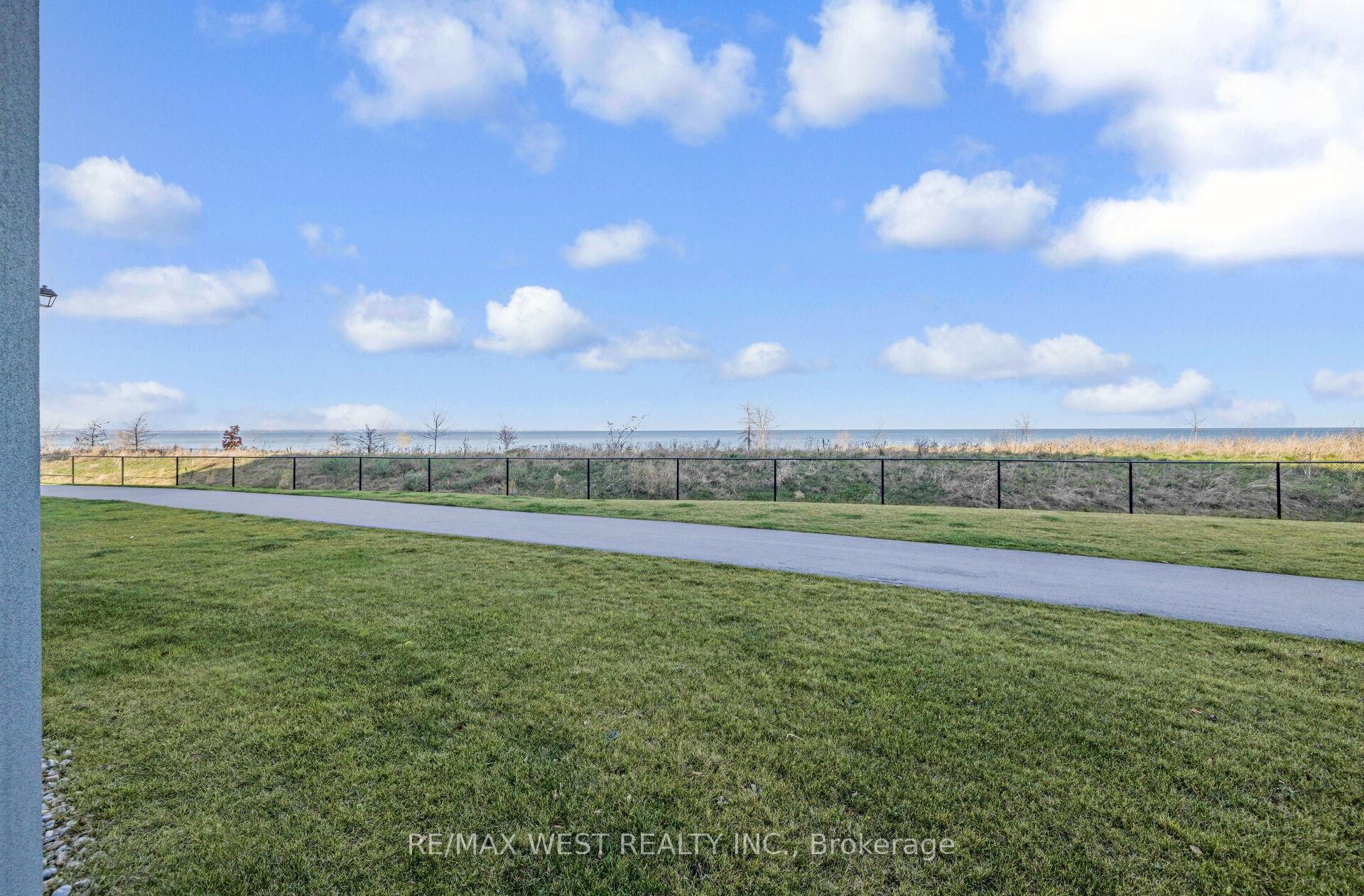 Photo 48 of Unit 131, 101 Shoreview Place, Hamilton, Stoney Creek — HOMEH
