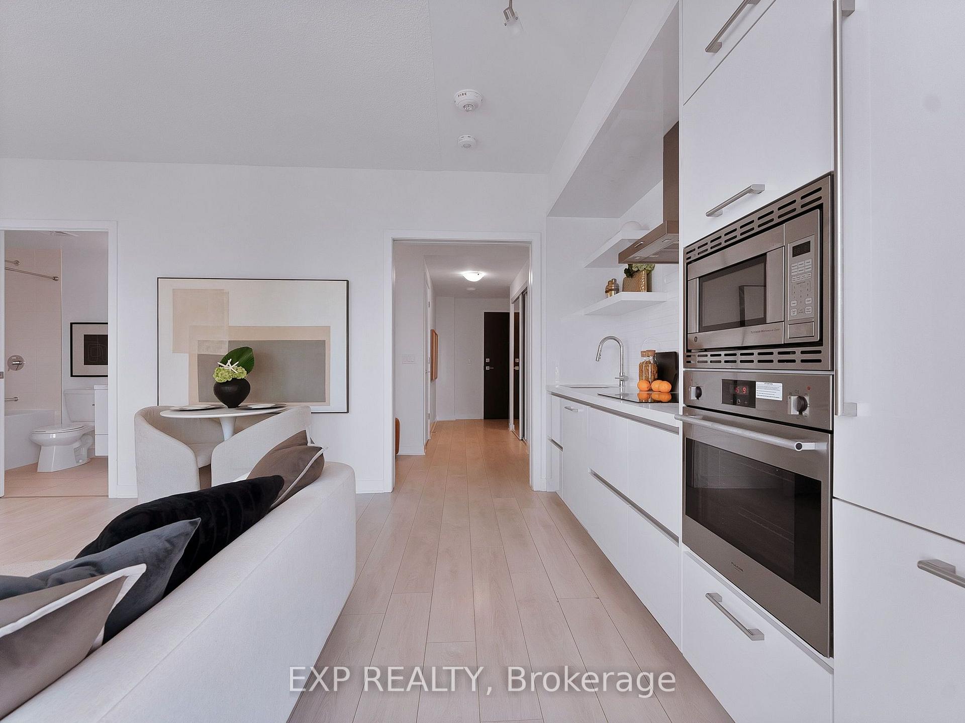 Photo 14 of Unit 2711, 2221 Yonge Street, Toronto, Mount Pleasant West — HOMEH