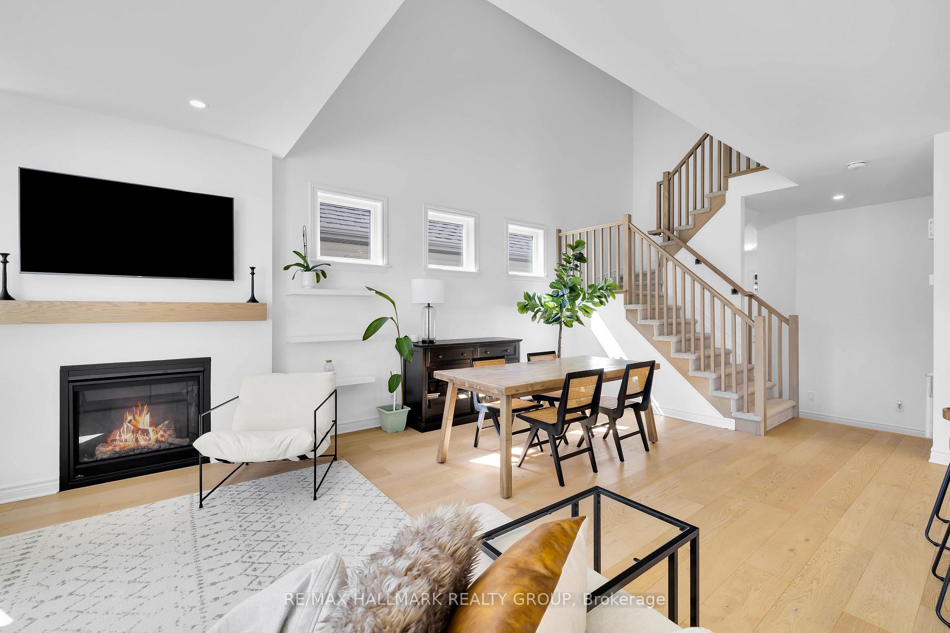Photo 15 of 112 Crevasse Road, Ottawa, Mer Bleue/Bradley Estates/Anderson Park — HOMEH
