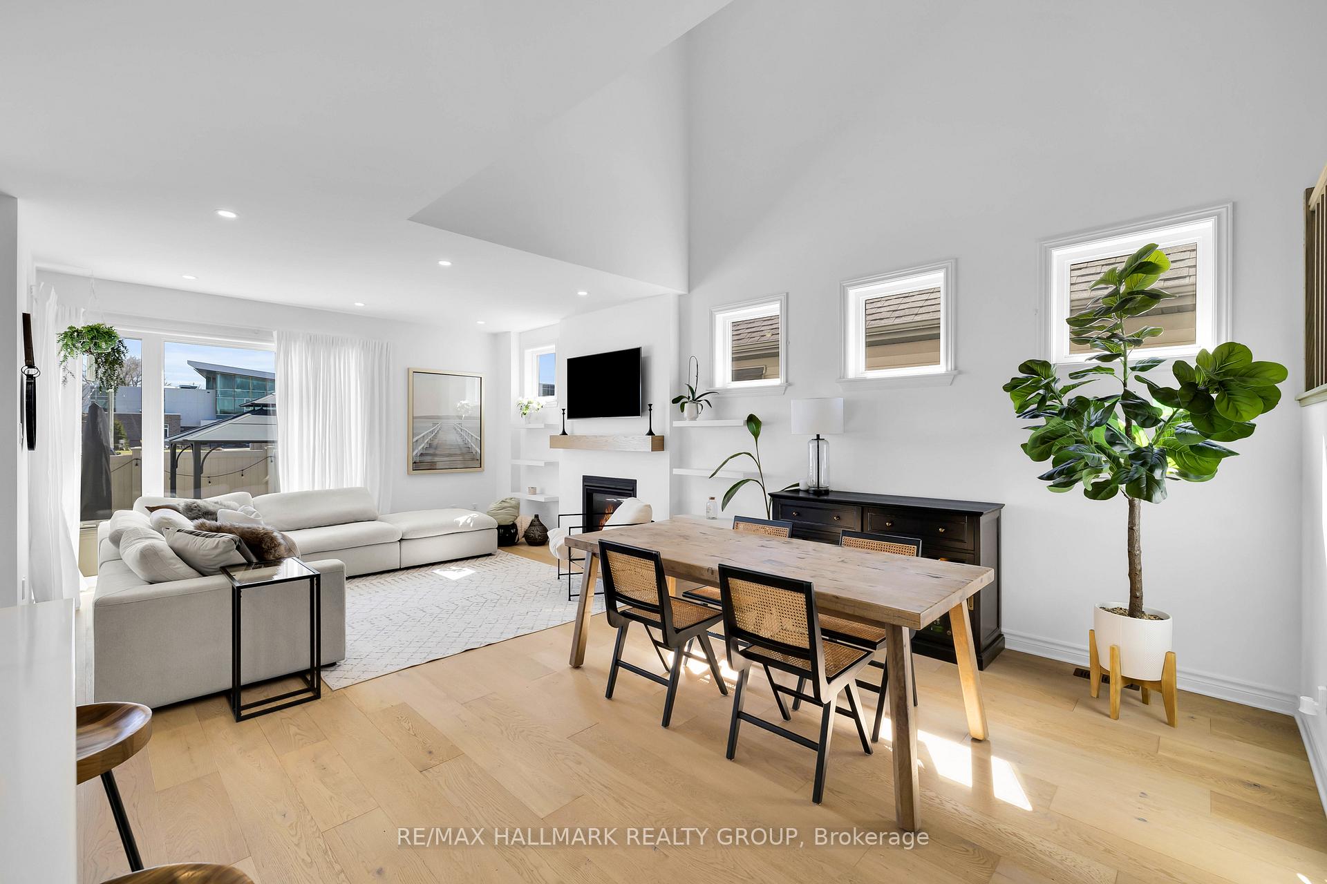 Photo 18 of 112 Crevasse Road, Ottawa, Mer Bleue/Bradley Estates/Anderson Park — HOMEH