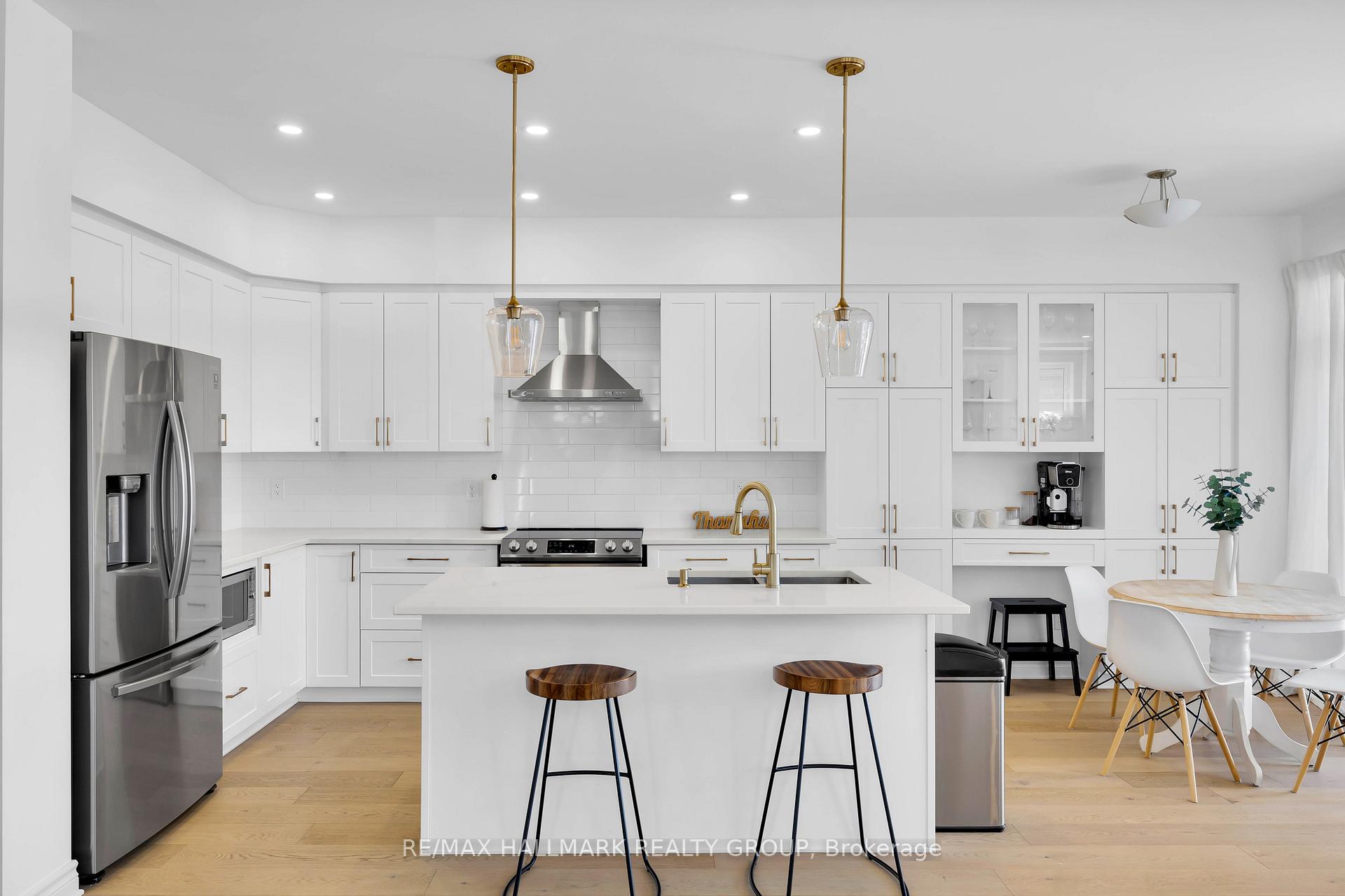 Photo 23 of 112 Crevasse Road, Ottawa, Mer Bleue/Bradley Estates/Anderson Park — HOMEH