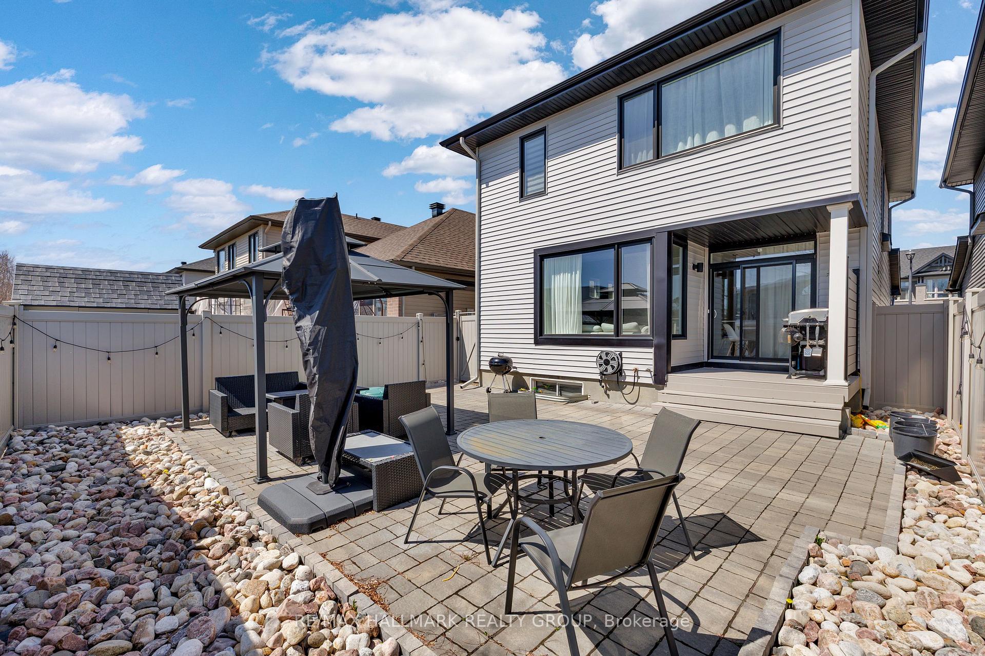 Photo 46 of 112 Crevasse Road, Ottawa, Mer Bleue/Bradley Estates/Anderson Park — HOMEH