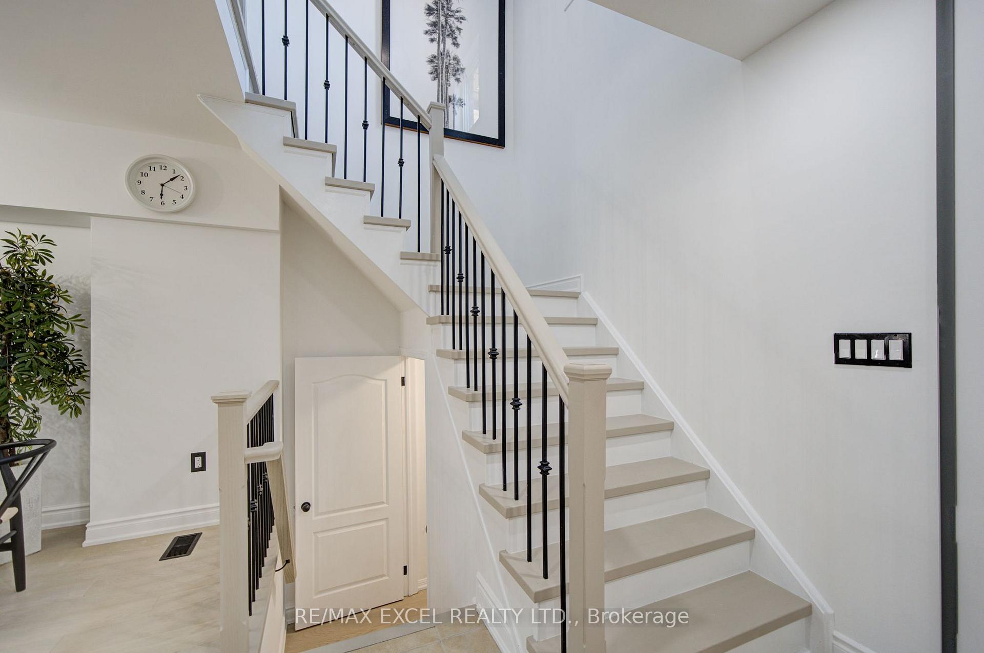 Photo 23 of 454 Bur Oak Avenue, Markham, Berczy — HOMEH