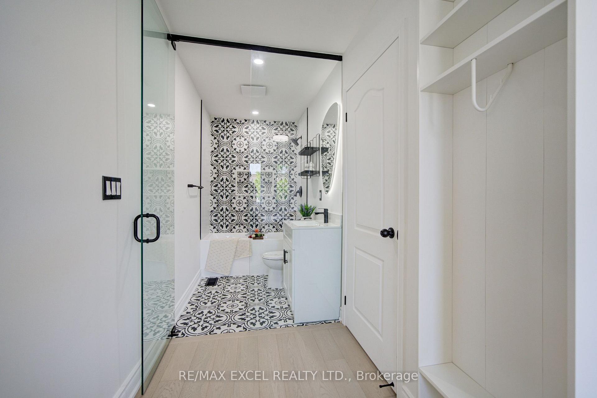 Photo 33 of 454 Bur Oak Avenue, Markham, Berczy — HOMEH