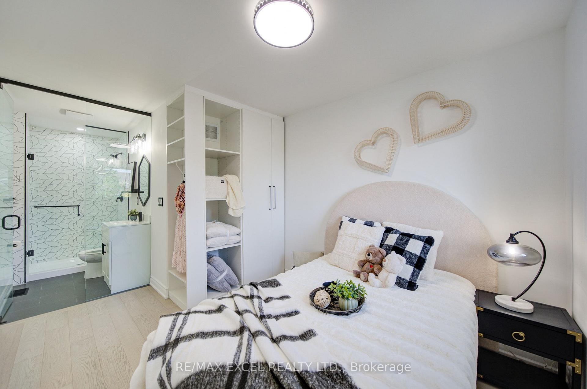 Photo 35 of 454 Bur Oak Avenue, Markham, Berczy — HOMEH