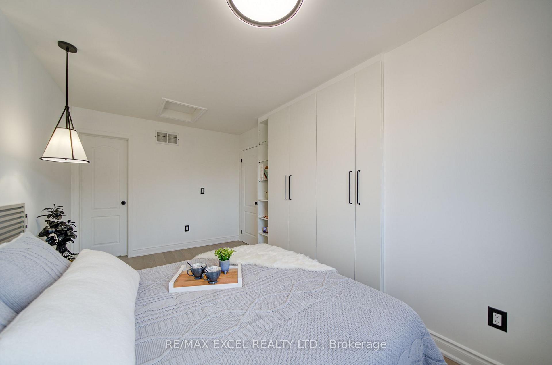 Photo 42 of 454 Bur Oak Avenue, Markham, Berczy — HOMEH