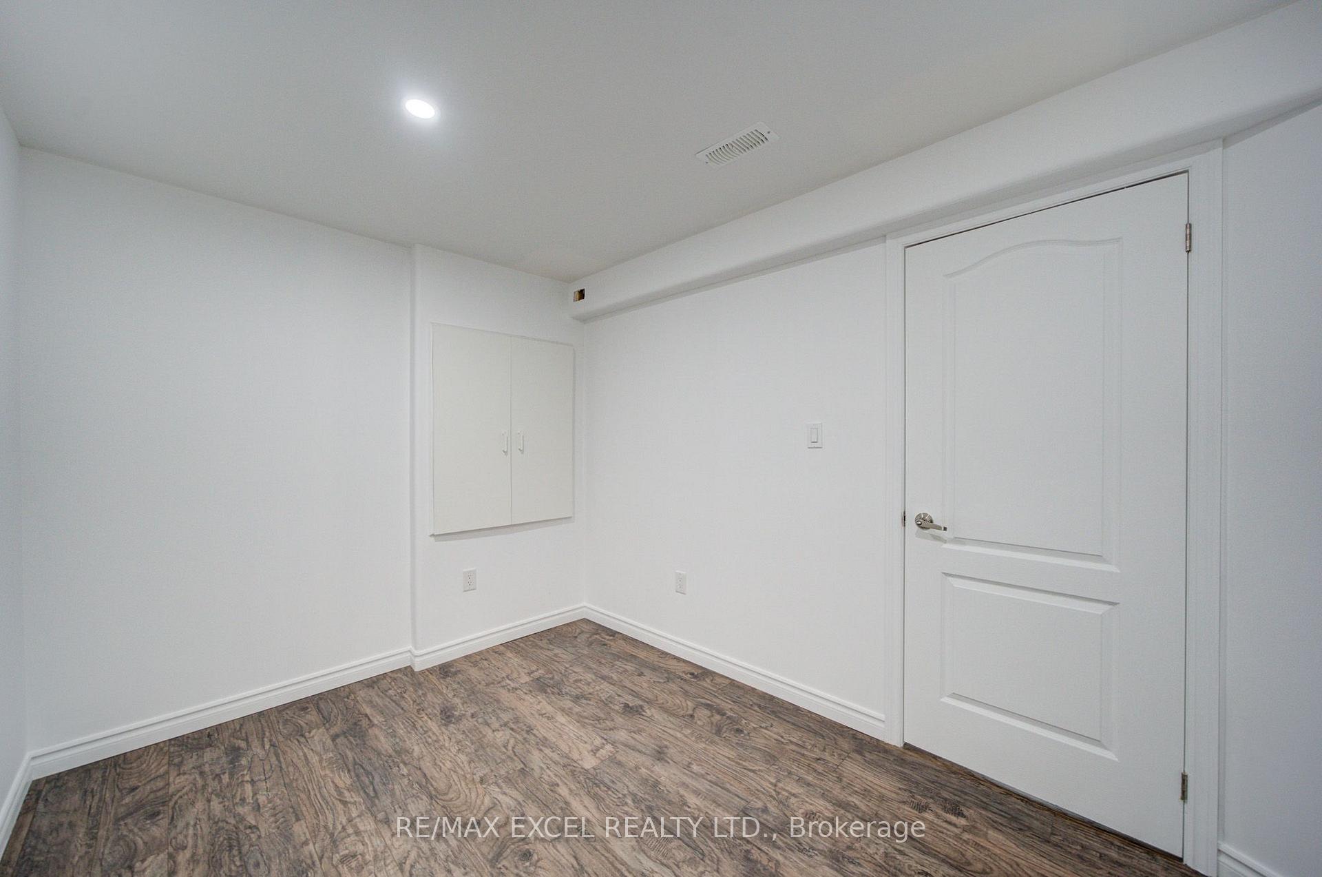 Photo 46 of 454 Bur Oak Avenue, Markham, Berczy — HOMEH