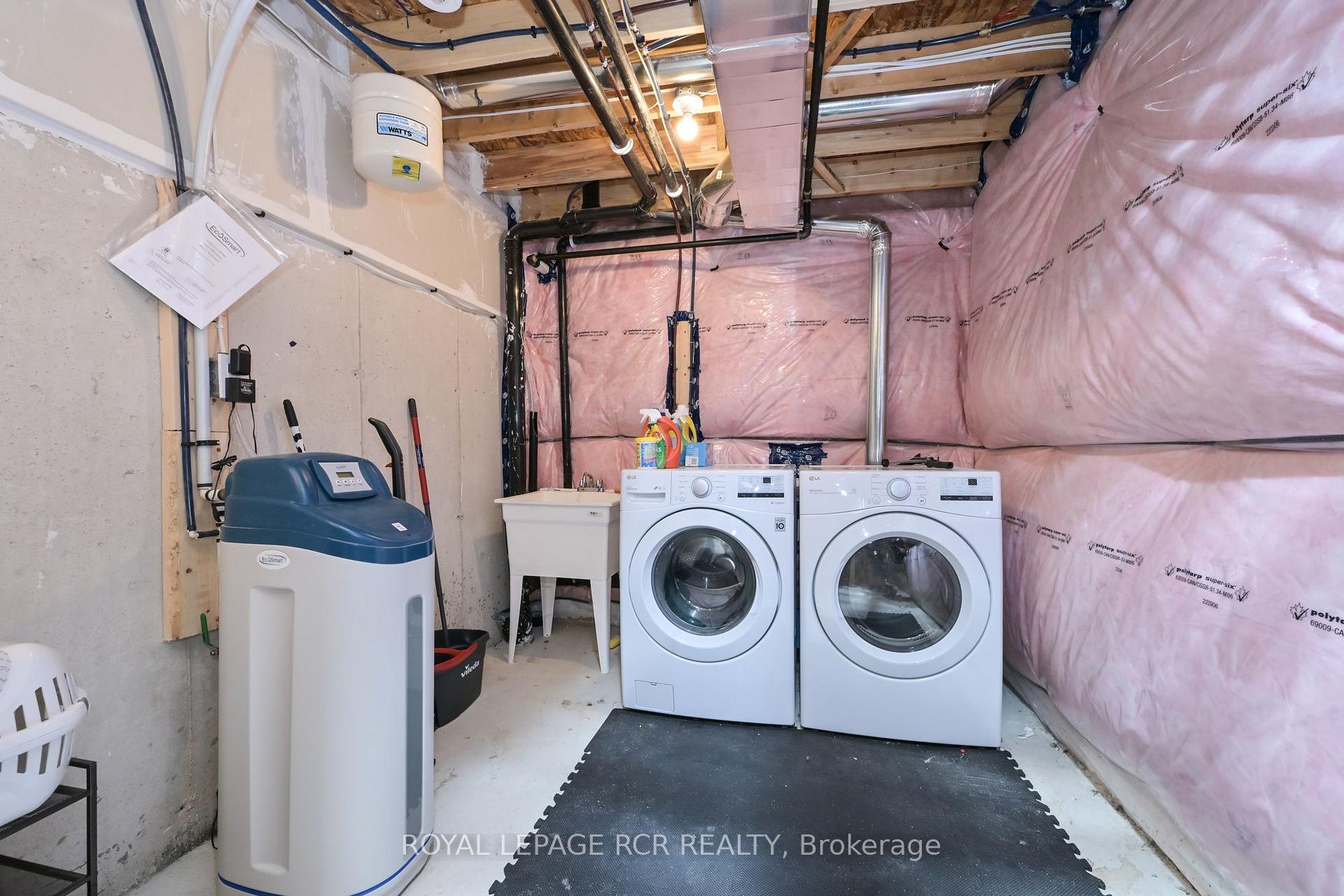 Photo 25 of 106 Mullin Street E, Grey Highlands — HOMEH