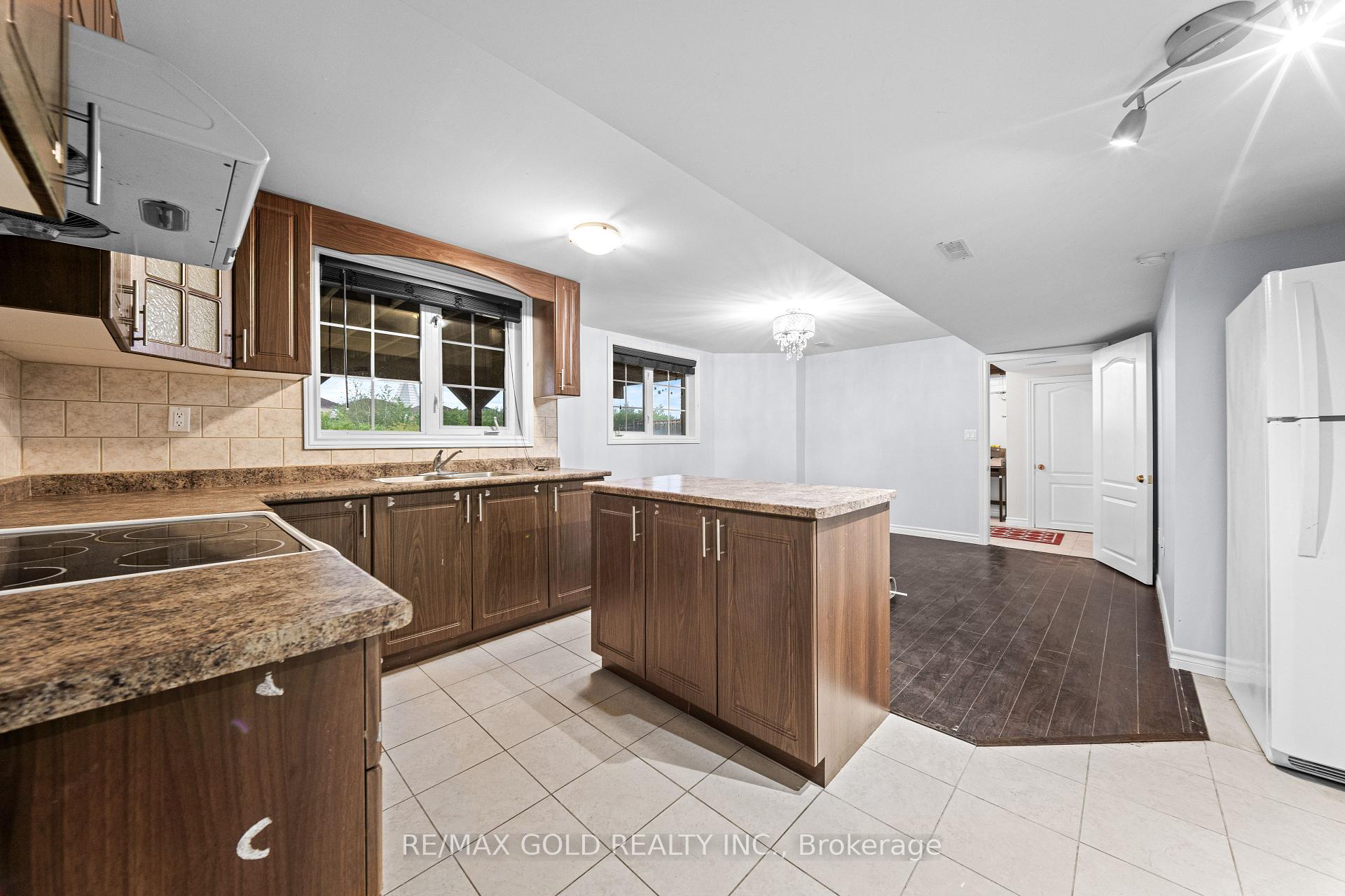 Photo 28 of 58 Brunetta Way, Brampton, Bram East — HOMEH