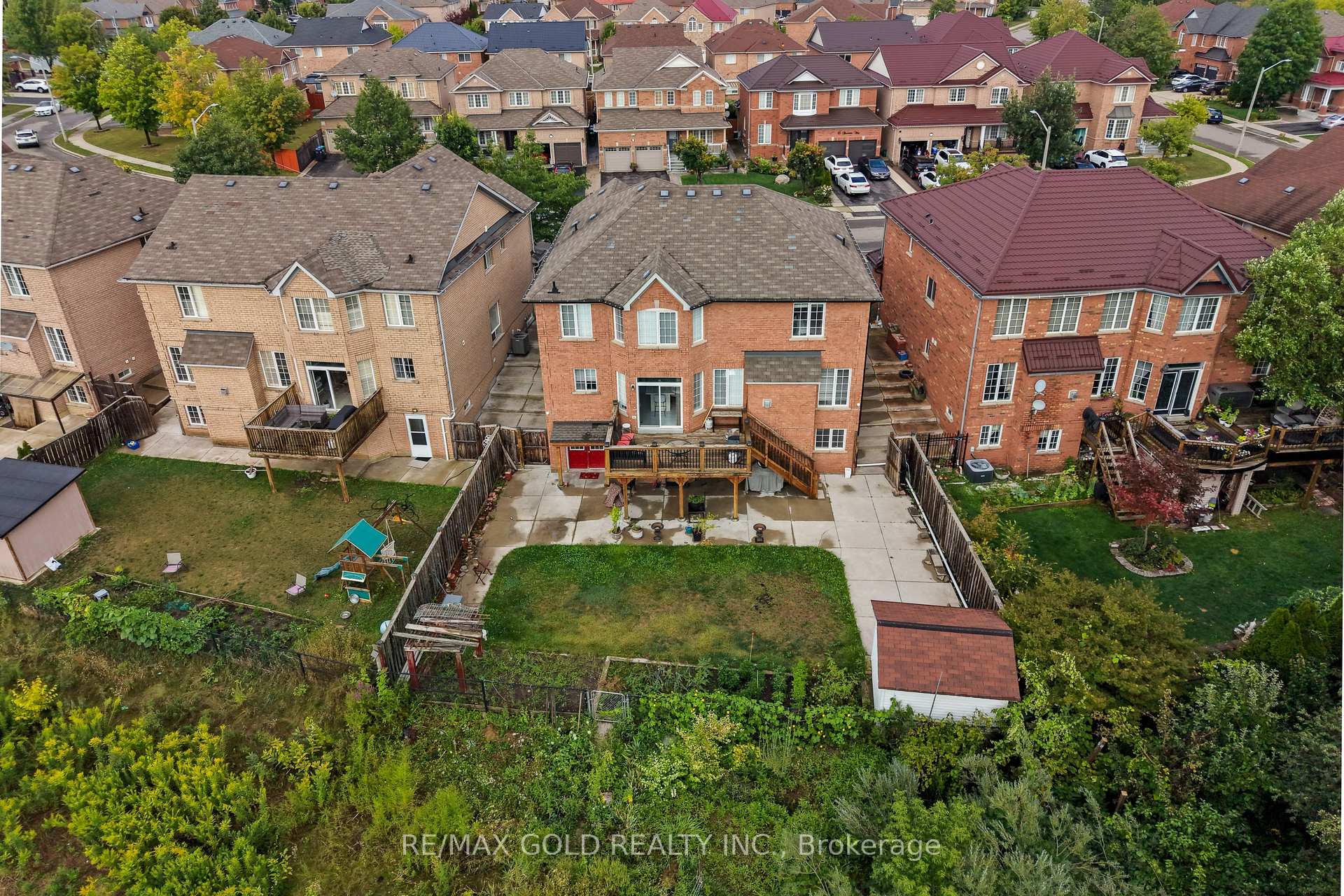 Photo 35 of 58 Brunetta Way, Brampton, Bram East — HOMEH