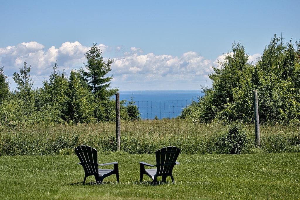 Photo 40 of 125 Mountain Road, Meaford — HOMEH